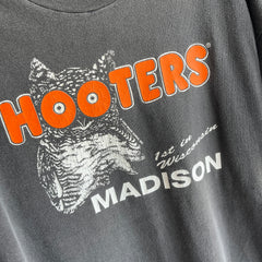 1995 Madison Wisconsin Hooters T-Shirt