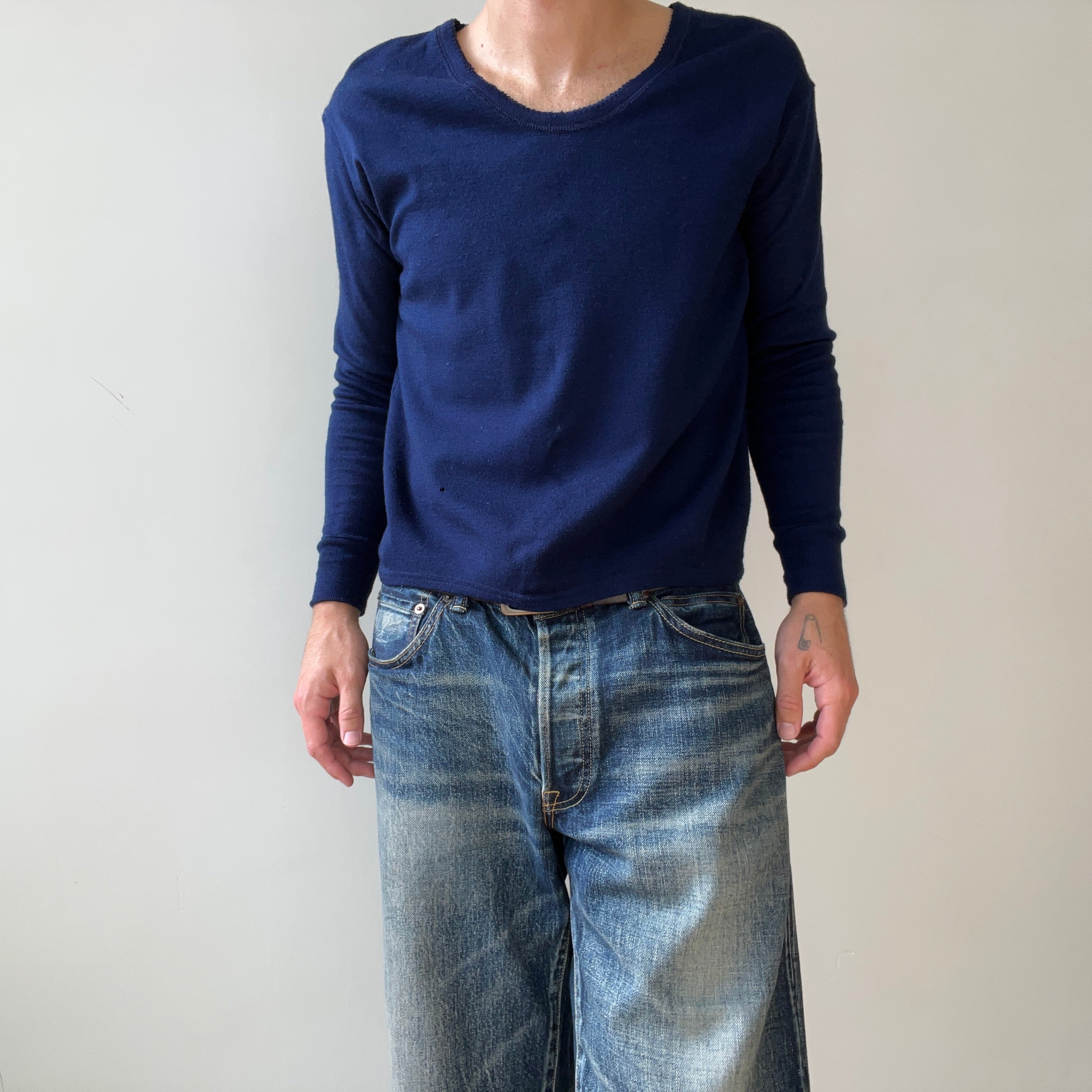 1980s Navy Blue Long Sleeve T Shirt