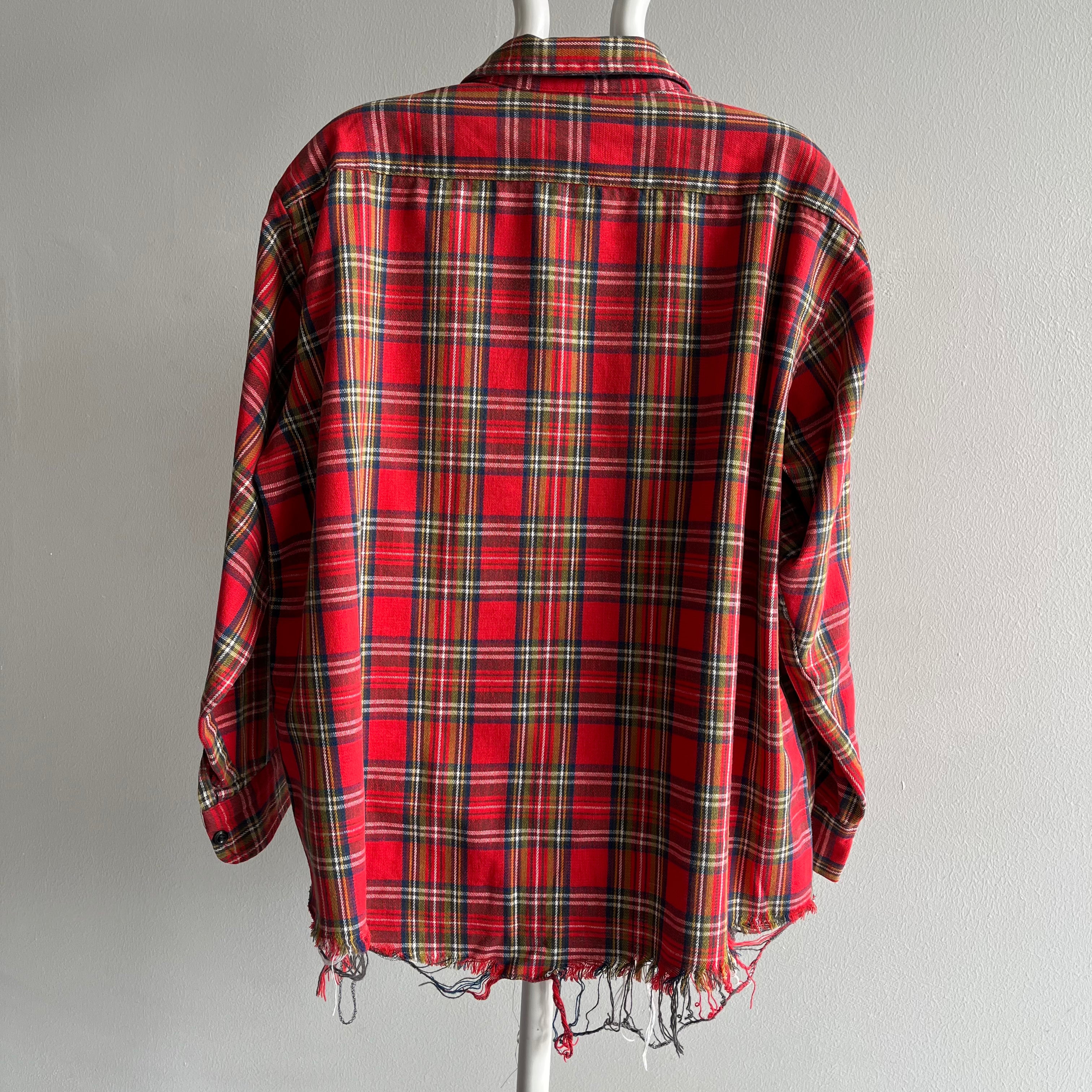 1980s Shredded Hem Cotton Flannel - Awesome Knit