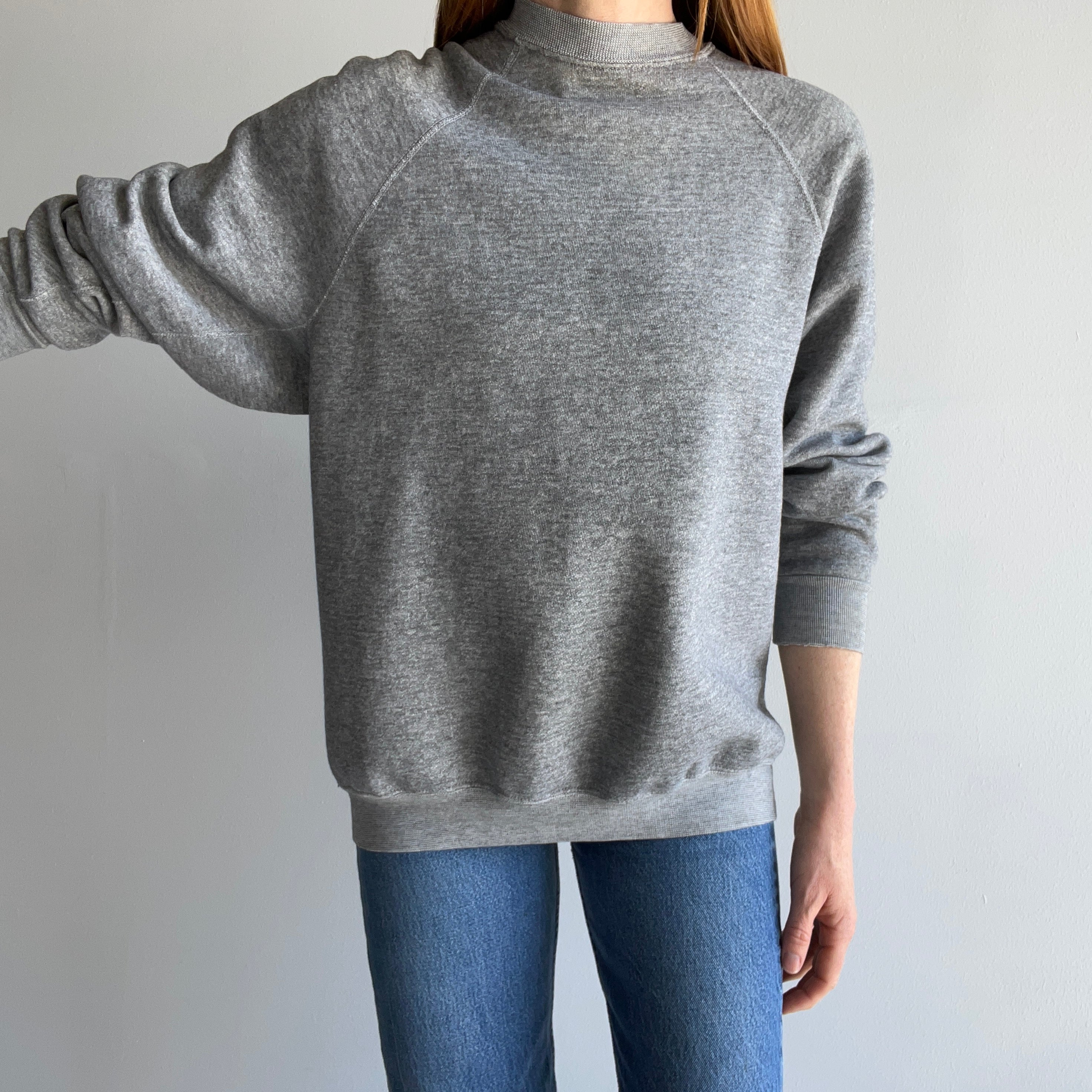 1980s Heavyweight Underarm Gusset Blank Gray Sweatshirt - !!!!