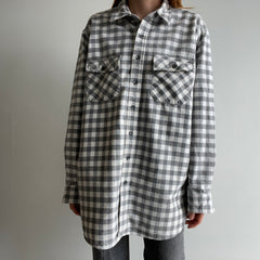 1990s USA Made L.L. Bean Gray and White Checkered Plaid Flannel