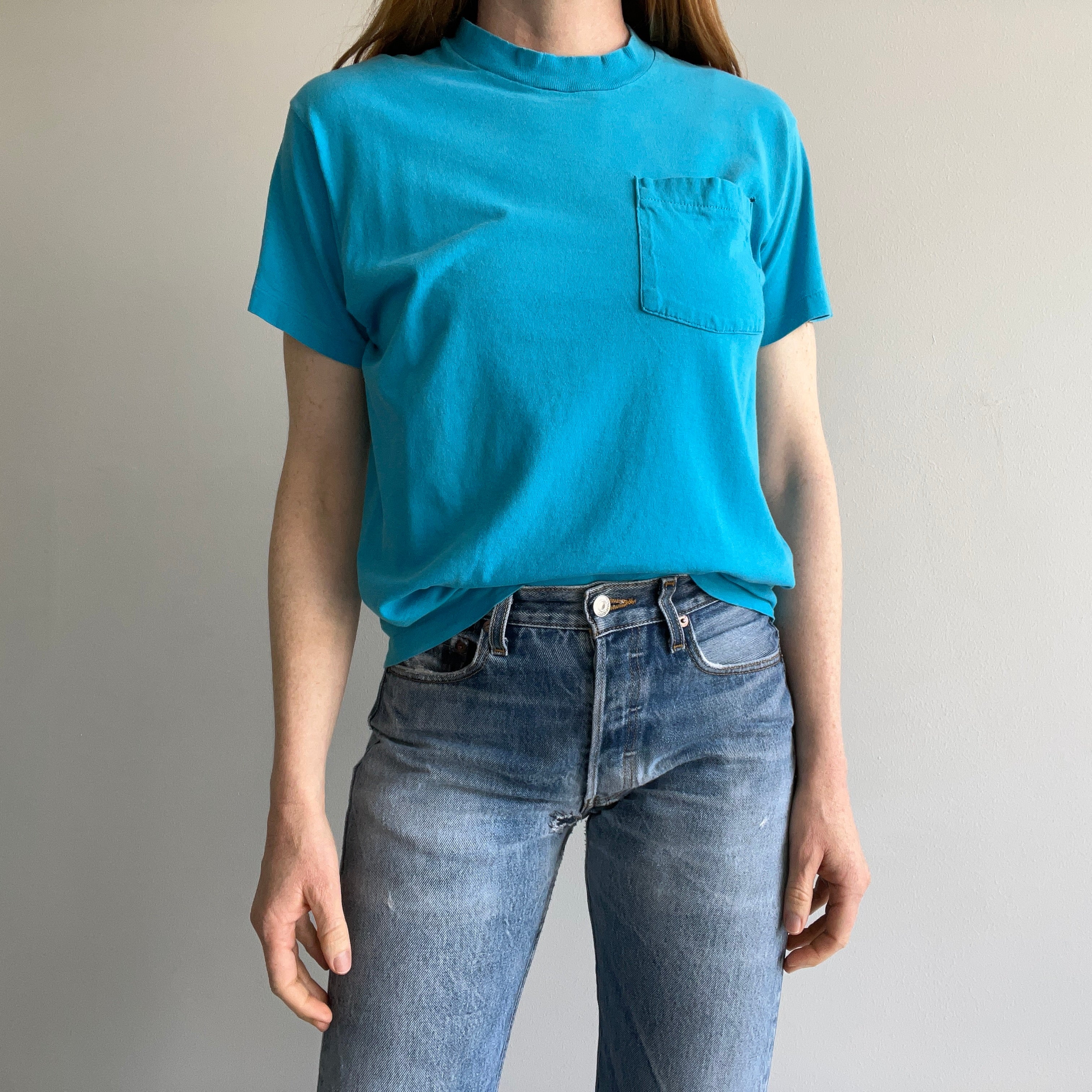 1980s Perfectly Worn and Beat Up Selvedge Pocket T-shirt in Turquoise