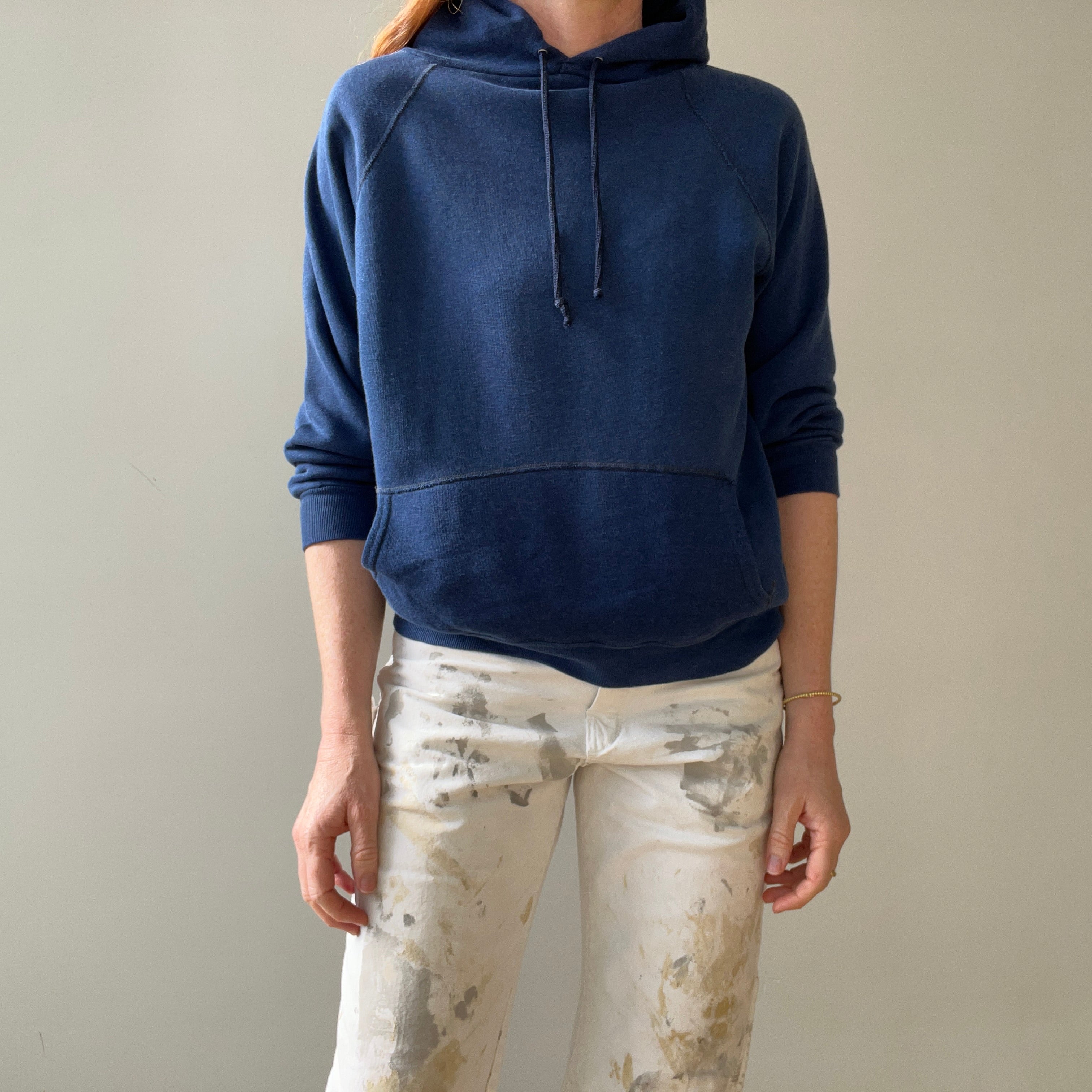 Brouillon de sweat-shirt vierge