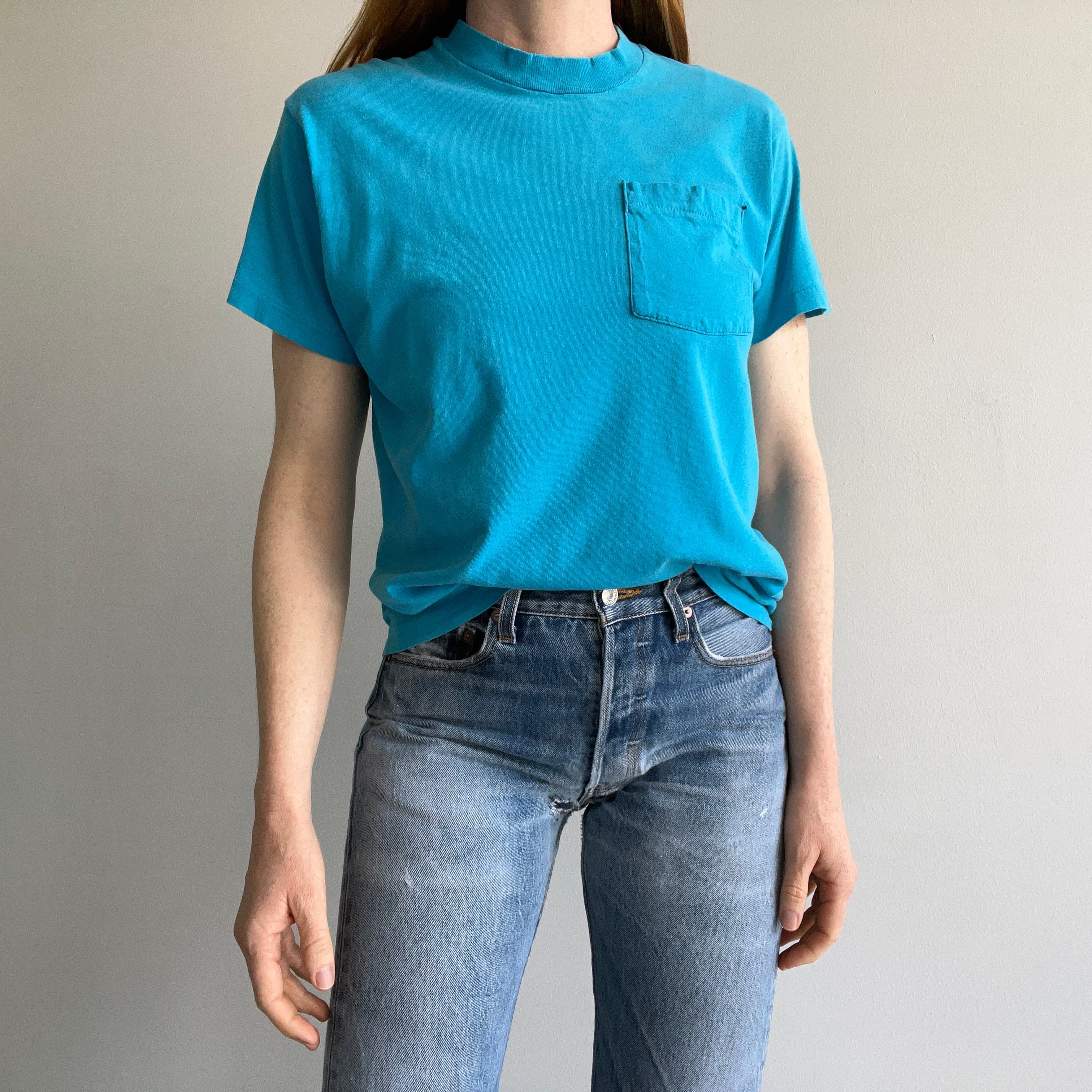 1980s Perfectly Worn and Beat Up Selvedge Pocket T-shirt in Turquoise