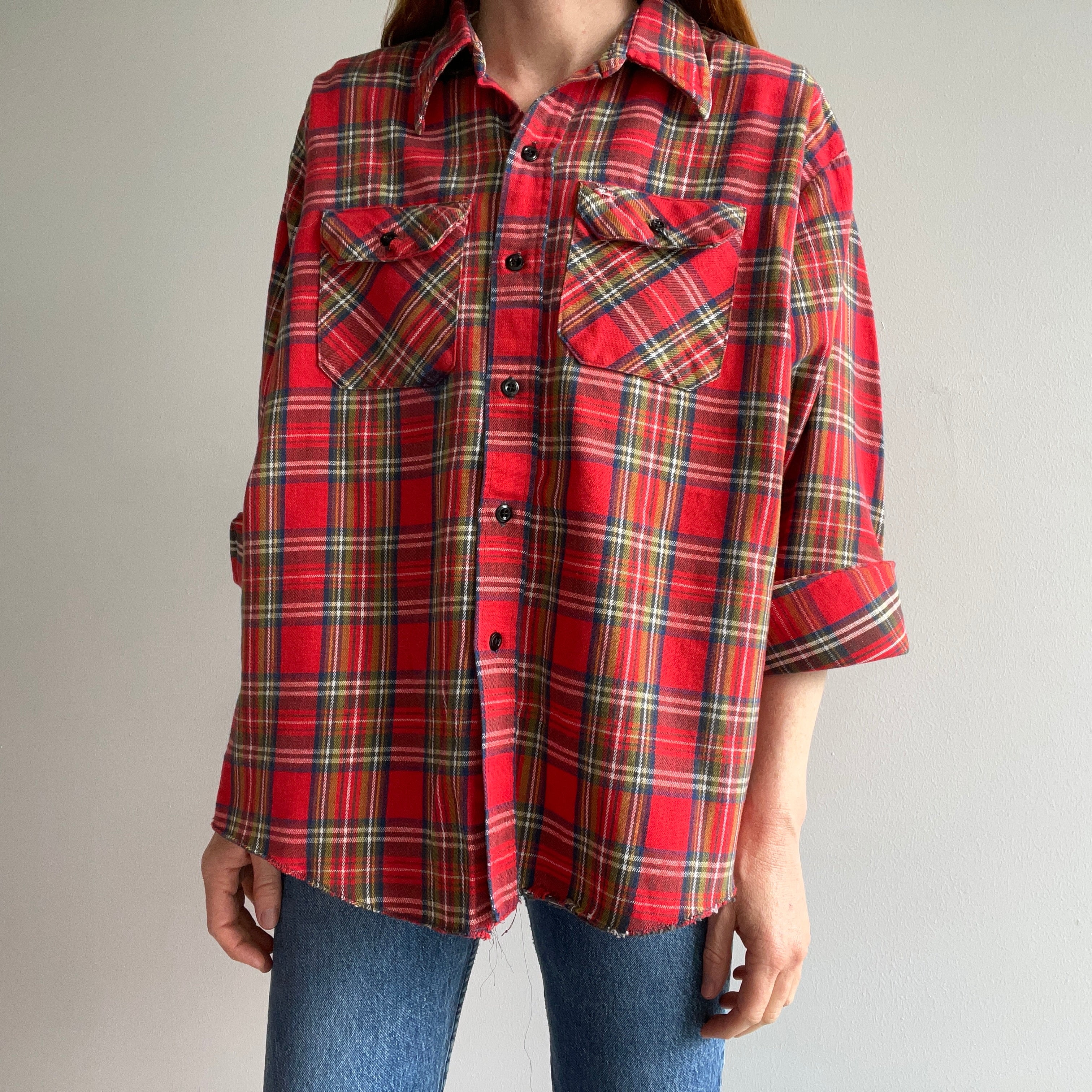 1980s Shredded Hem Cotton Flannel - Awesome Knit