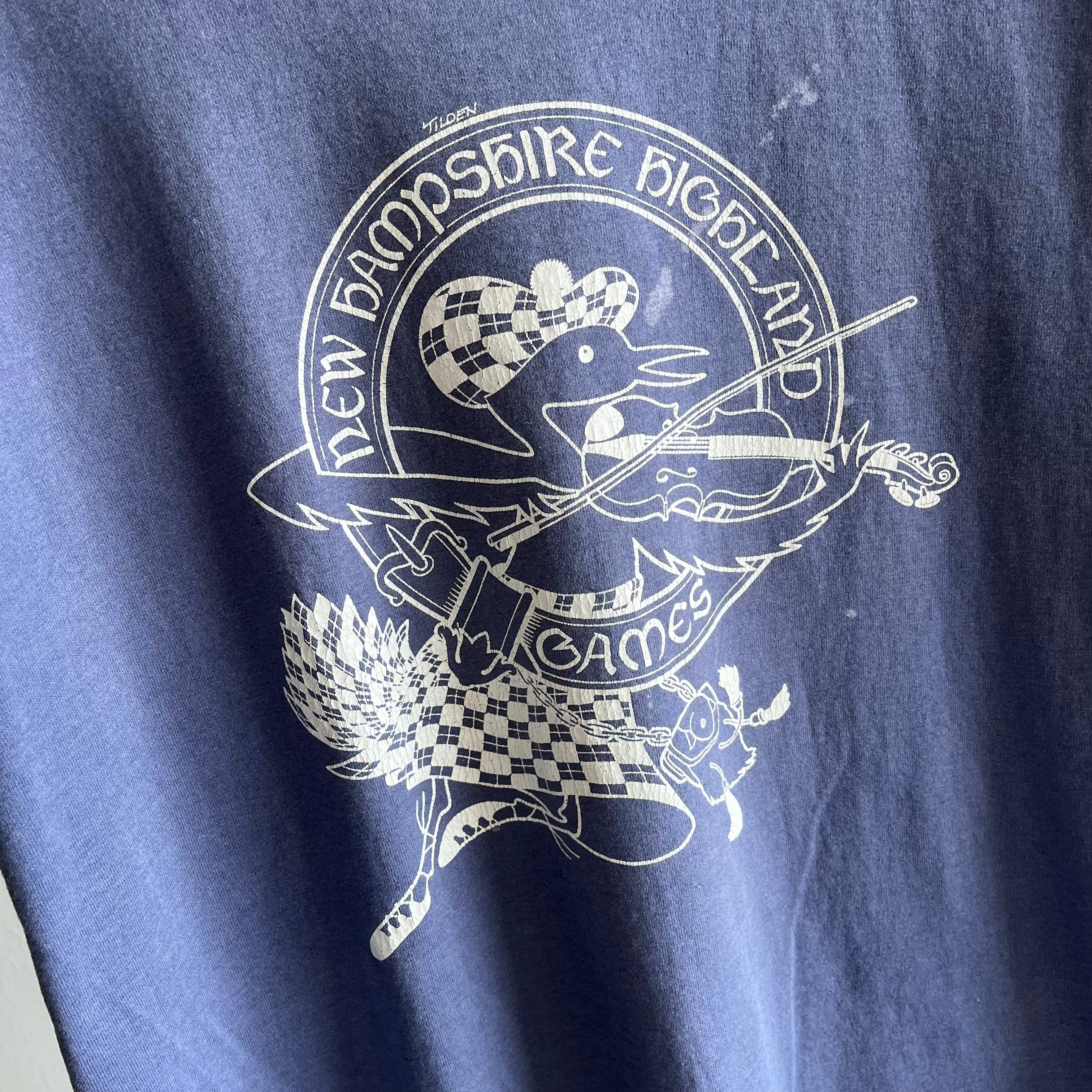 1980s New Hampshire Highland Games - Duck In Kilt - T-Shirt