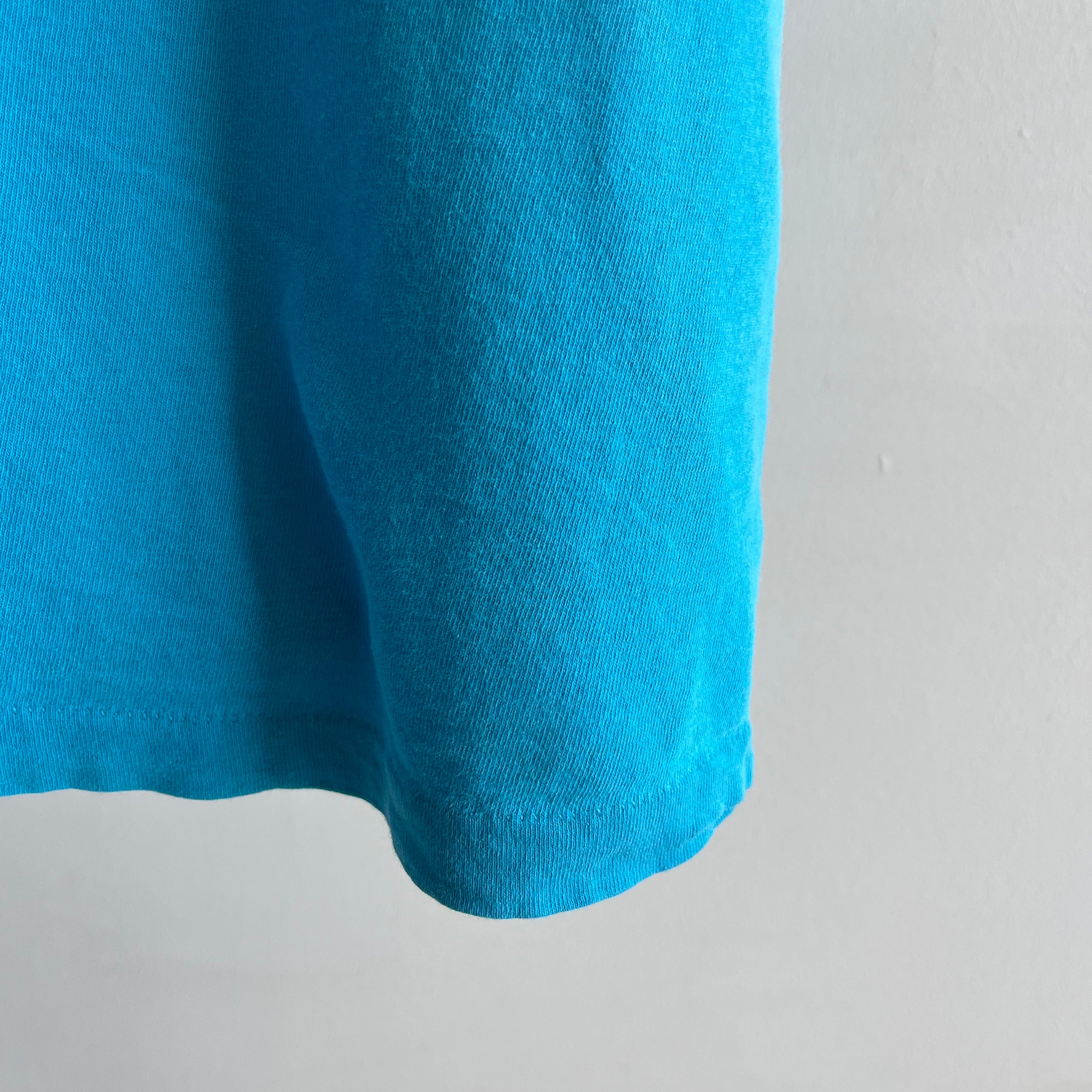 1980s Perfectly Worn and Beat Up Selvedge Pocket T-shirt in Turquoise