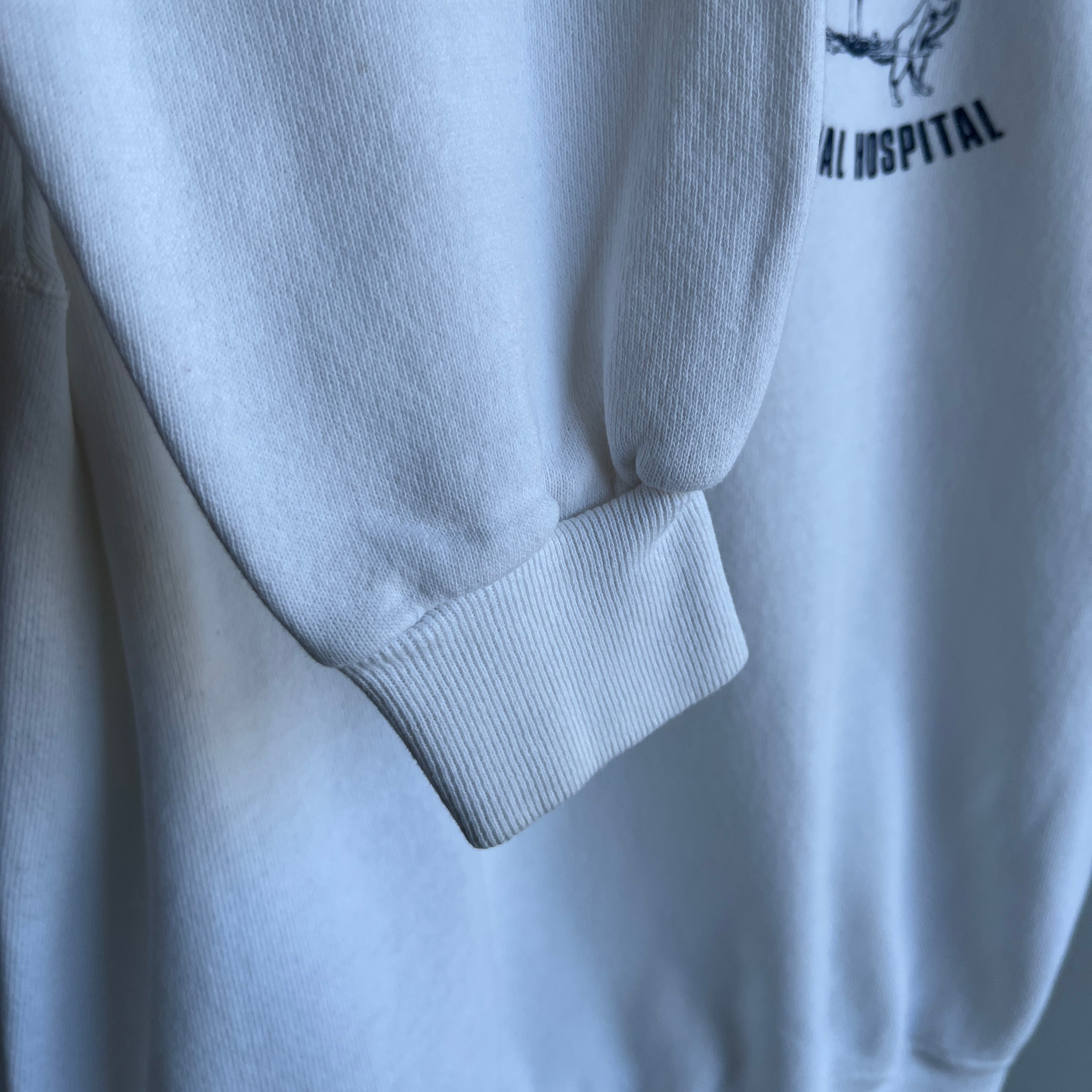 1980s Falls Road Animal Hospital Sweatshirt