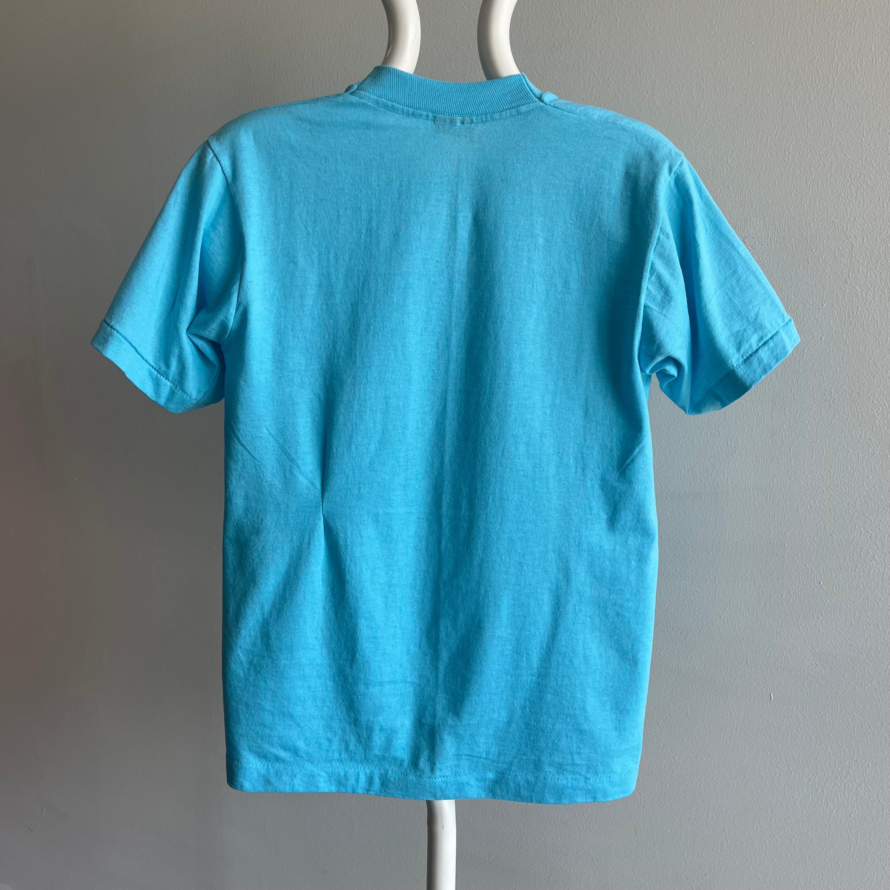 1980s Like New Sea Foam Blue Screen Stars T-Shirt with Mending on the backside