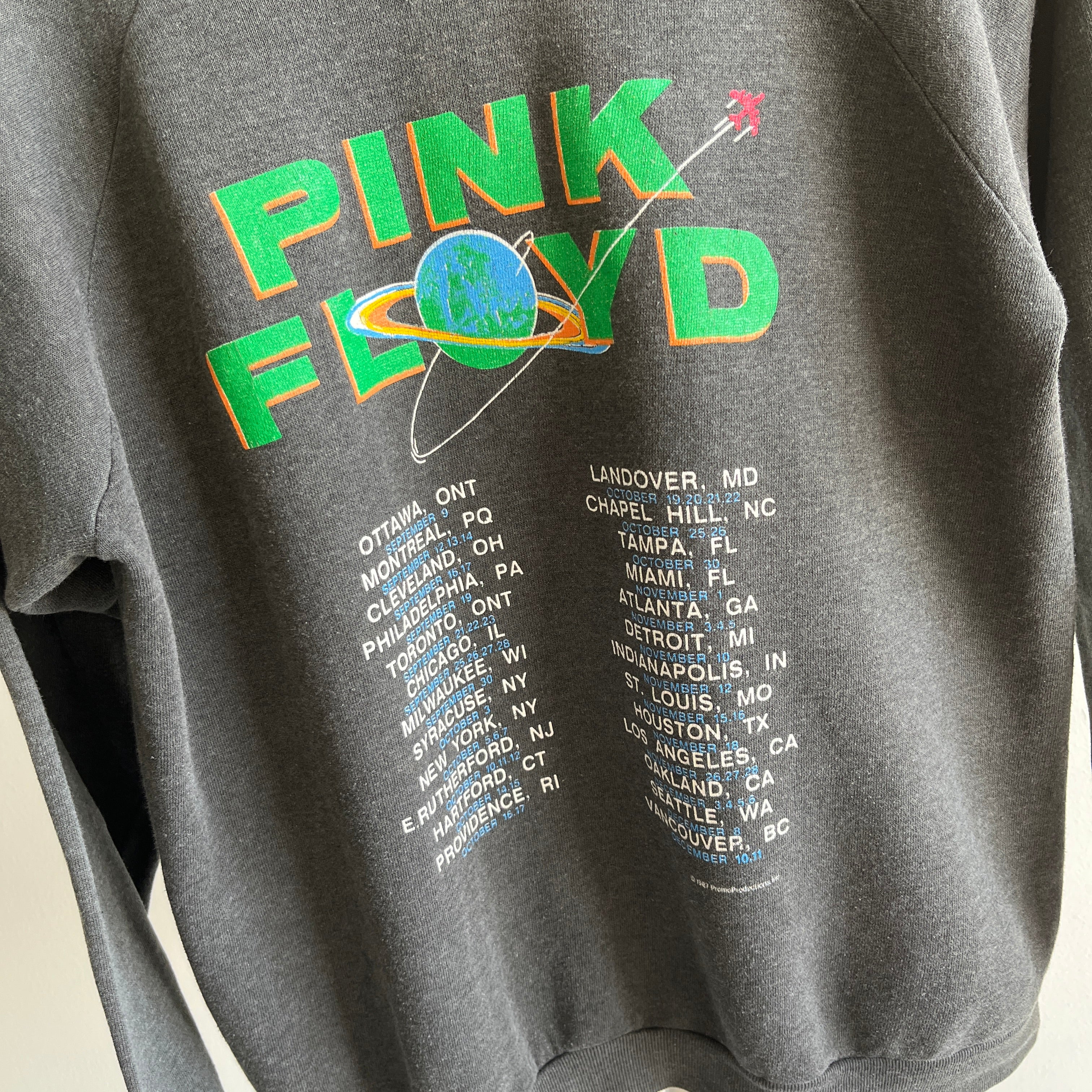 1987 Pink Floyd Front and Back Tour Sweatshirt on a Healthknit !!!