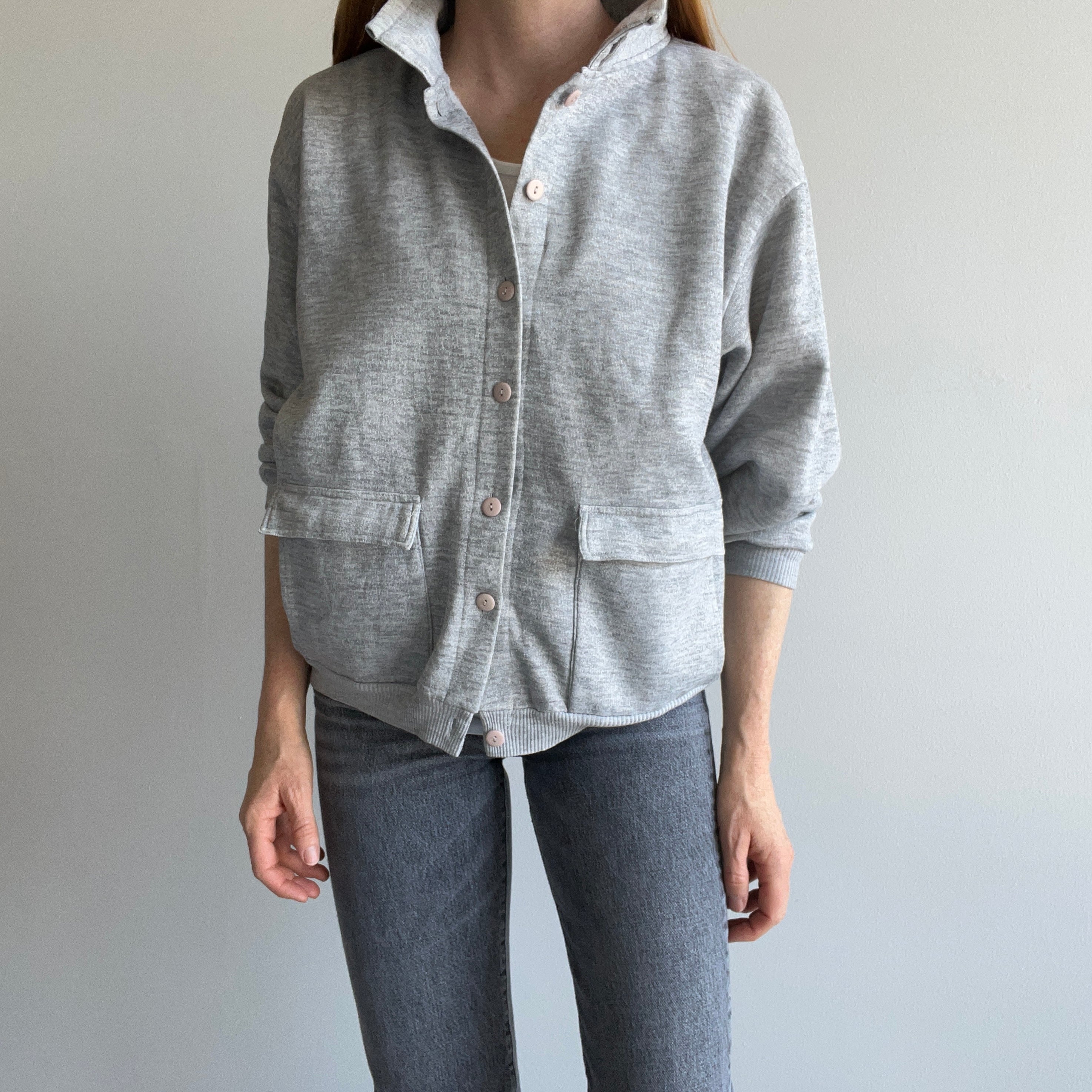 1980s Button Up Blank Gray Cardigan with Pockets for Snacks