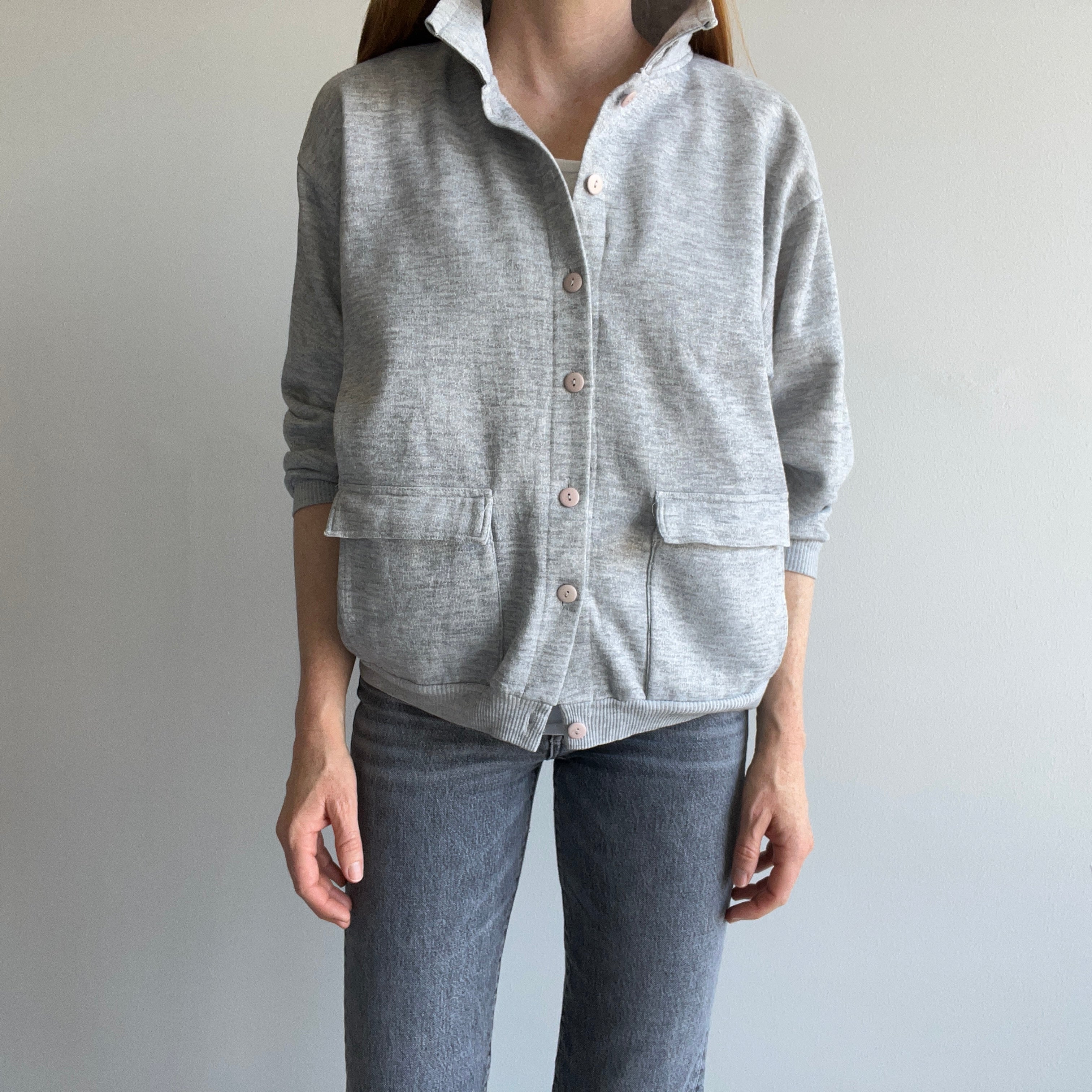 1980s Button Up Blank Gray Cardigan with Pockets for Snacks