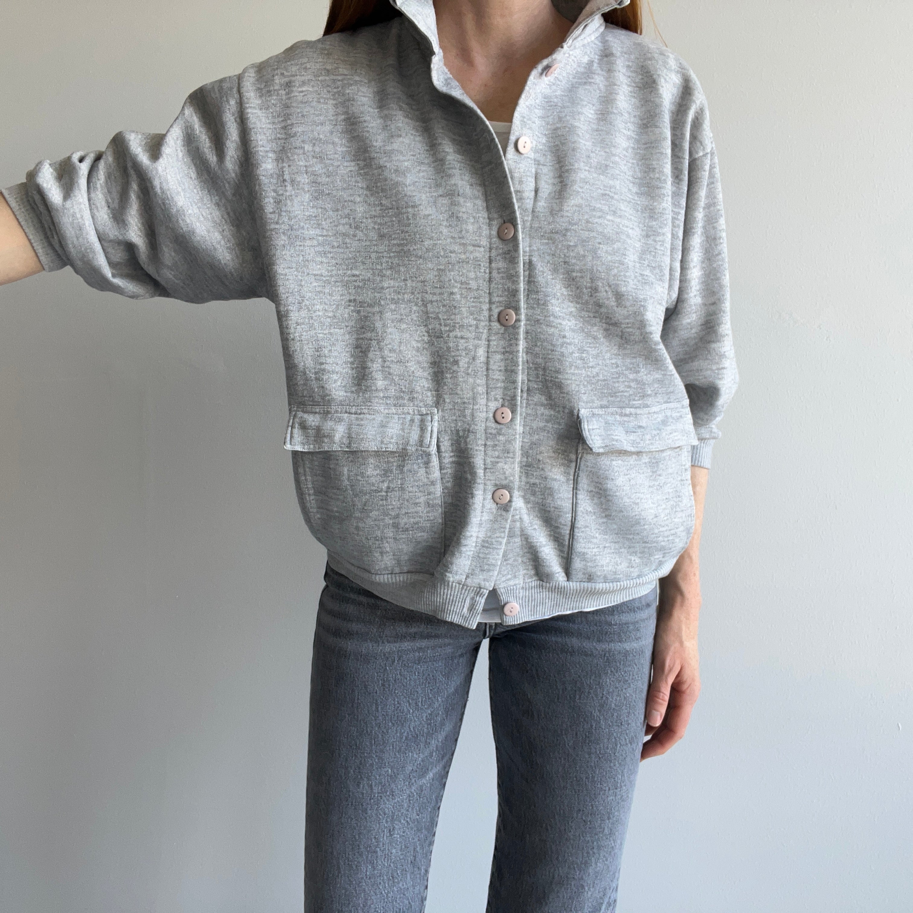 1980s Button Up Blank Gray Cardigan with Pockets for Snacks