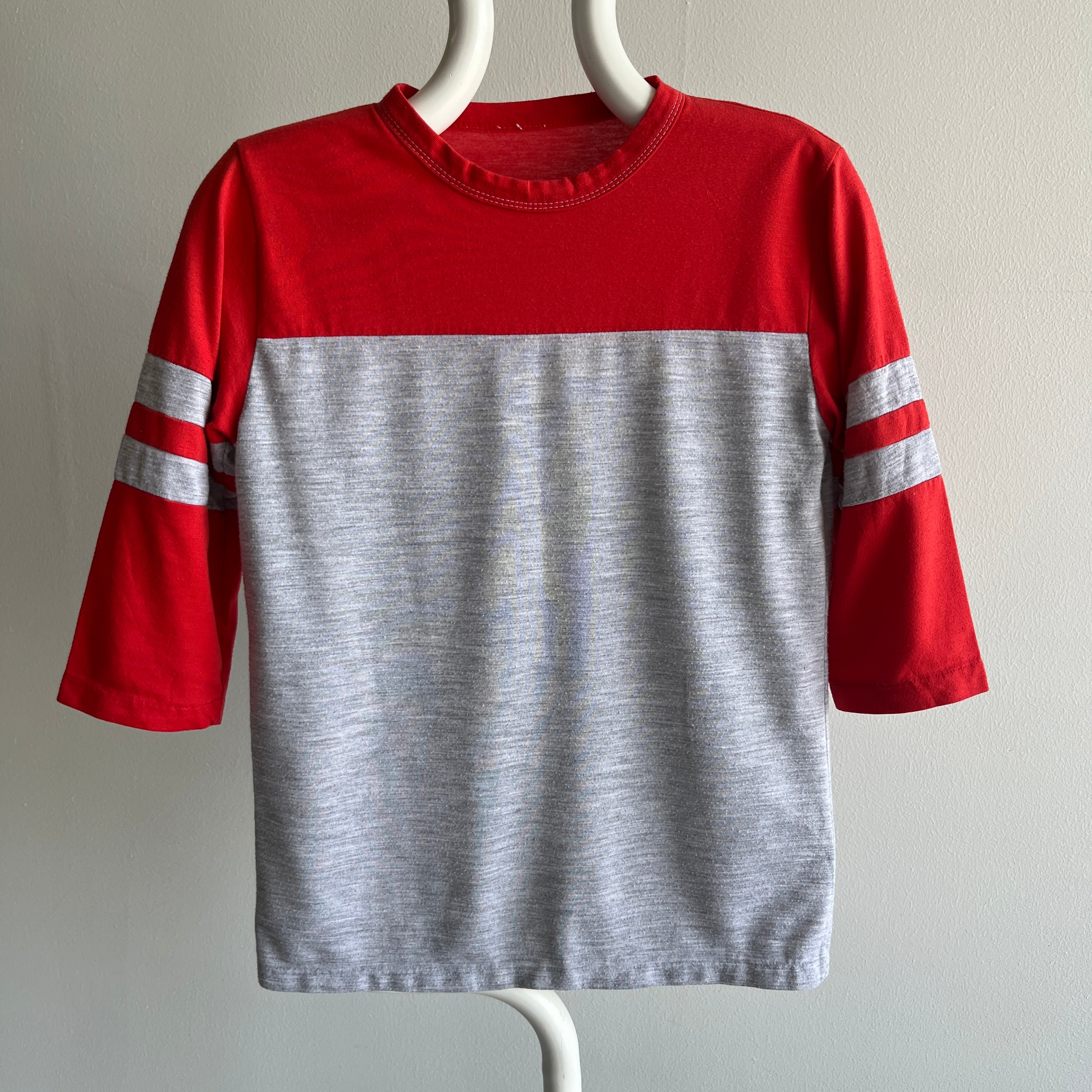 1980s Red and Gray Two Tone Double Stripe 1/2 Sleeve T-Shirt