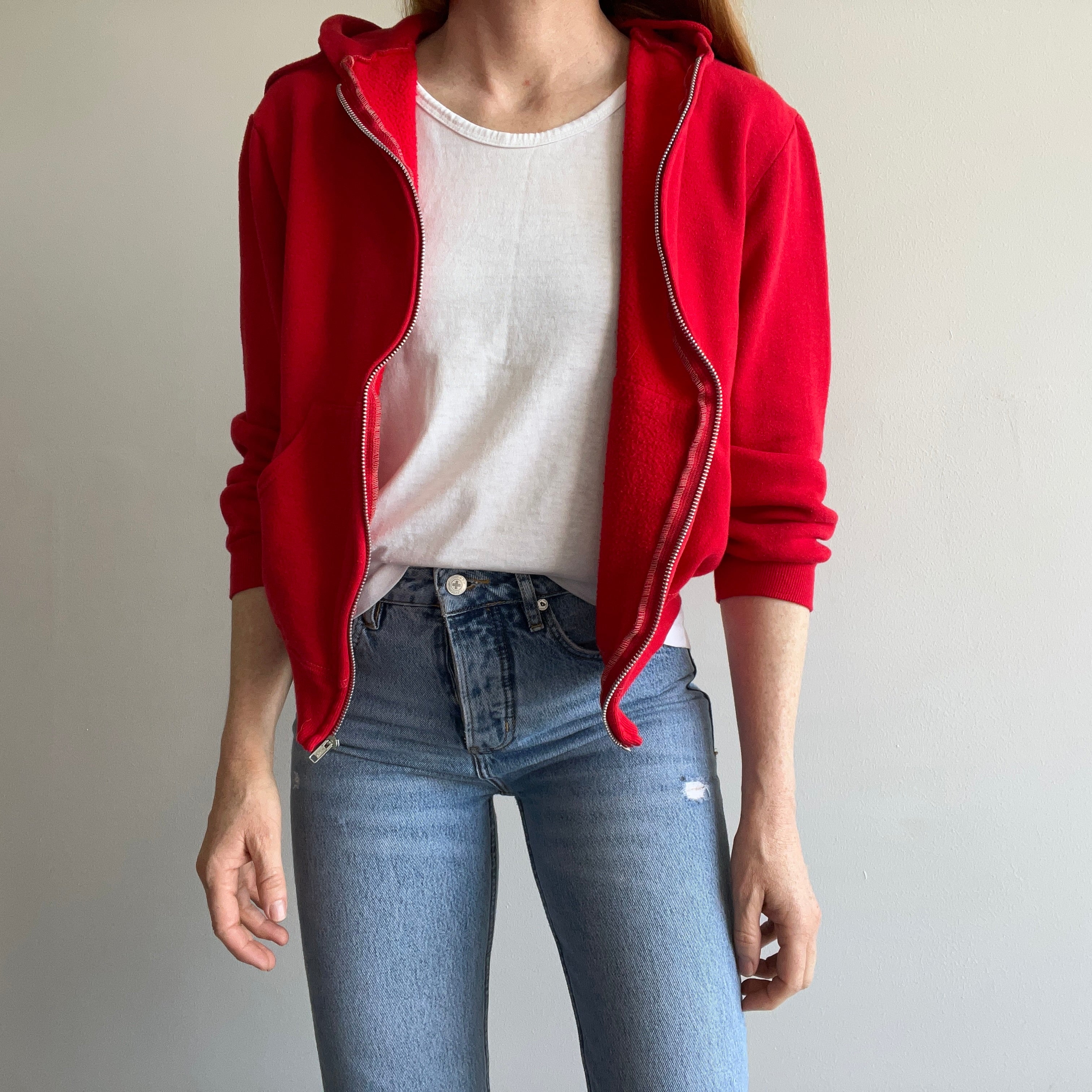 1980s Sweet Little Red Zip Up Hoodie