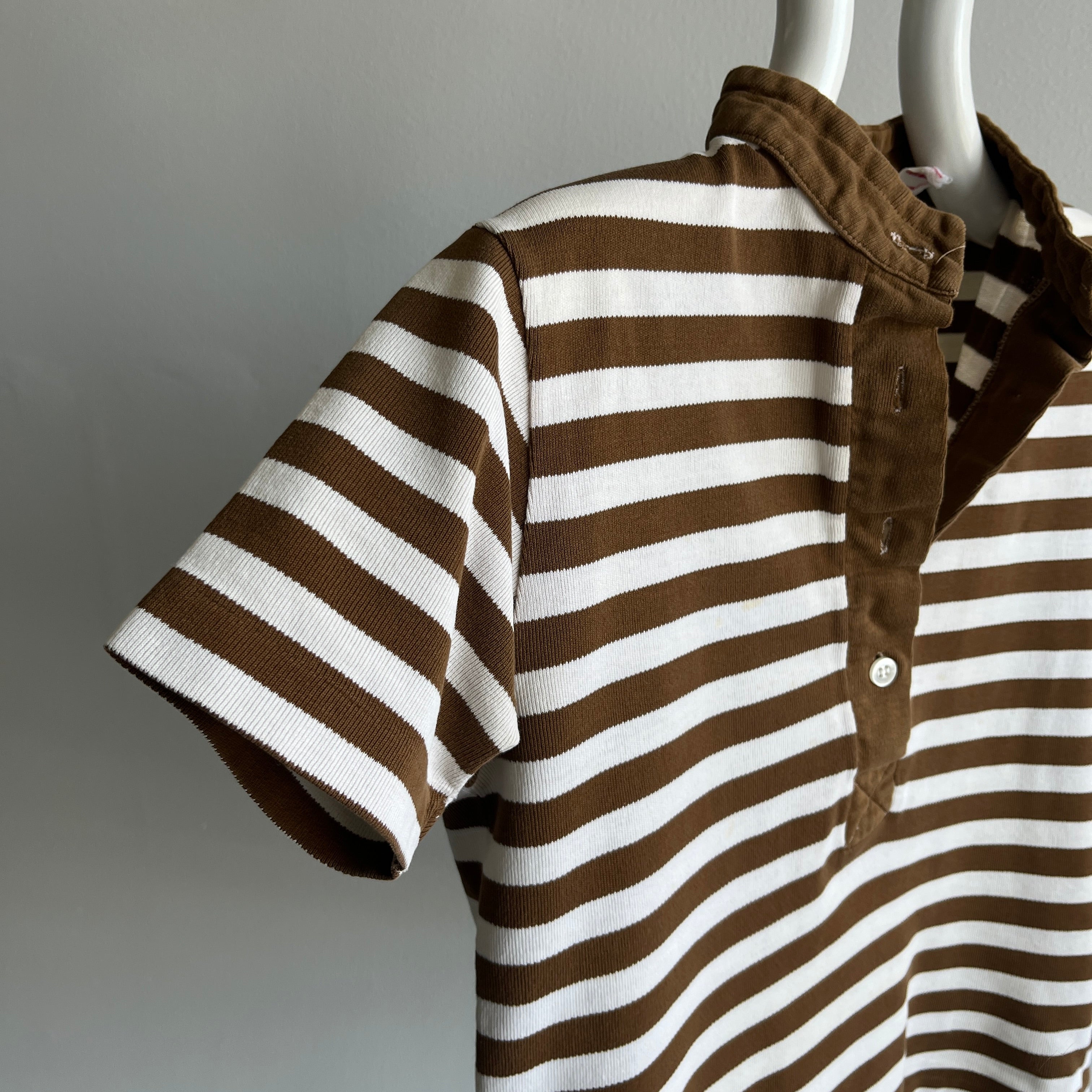 1960s Short Sleeve Brown and White Henley Knit T-Shirt