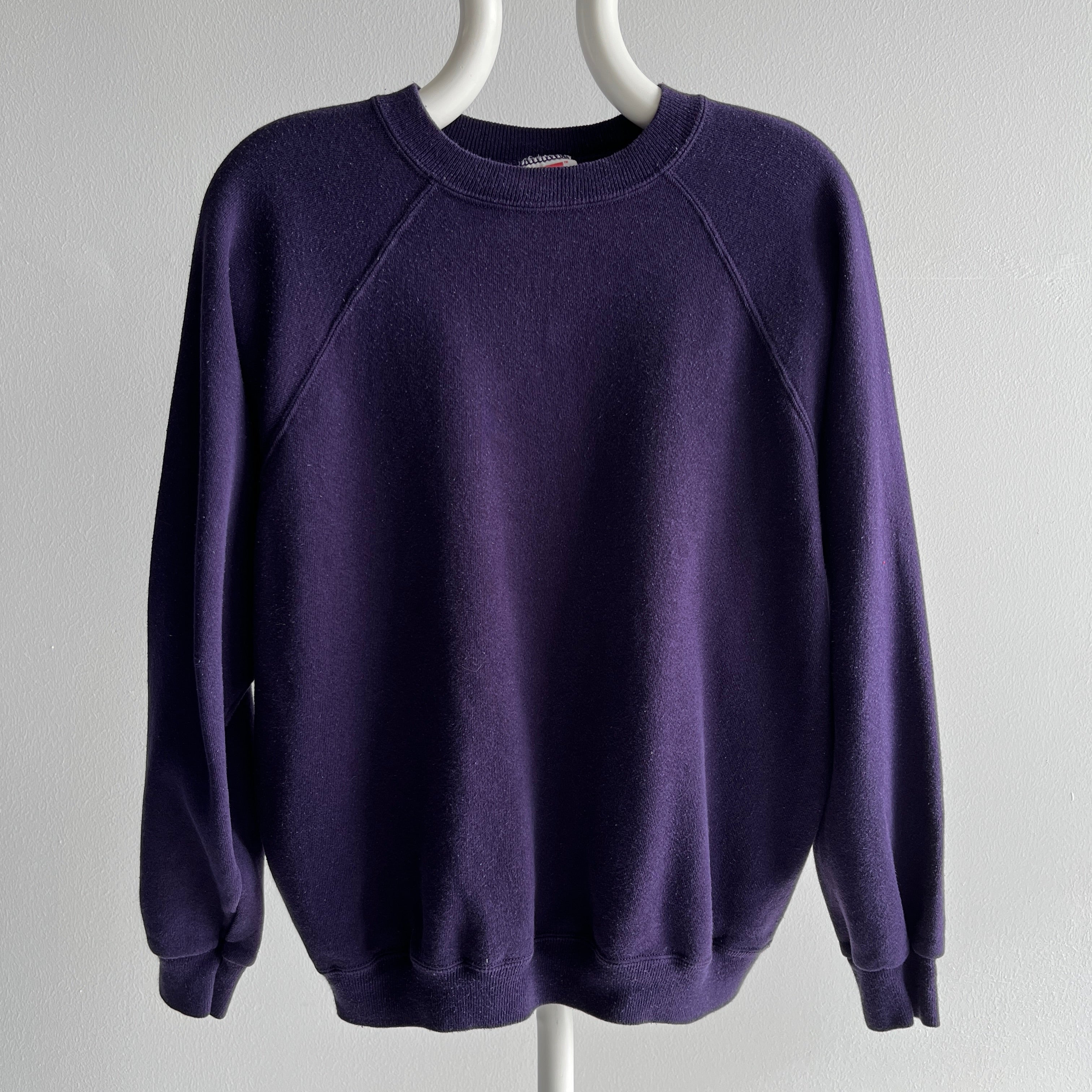 1990s Unique Indigo/Ink Blue/Purple Raglan Sweatshirt