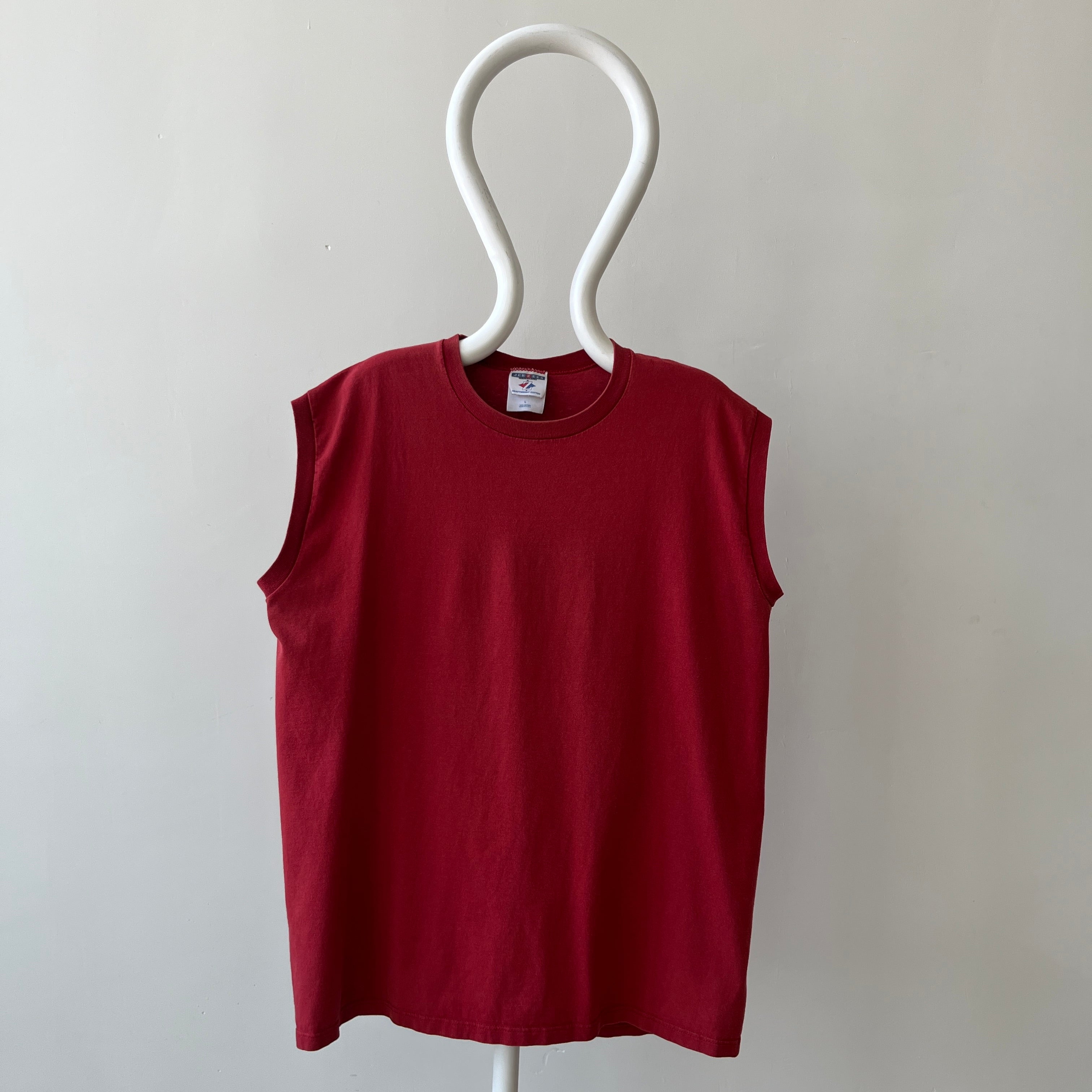 T-shirt teinté de peinture noire vierge des années 00