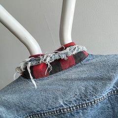 1990s Beautifully Beat Up Buffalo Plaid Cotton Lined Levi's Trucker Denim Jean Jacket