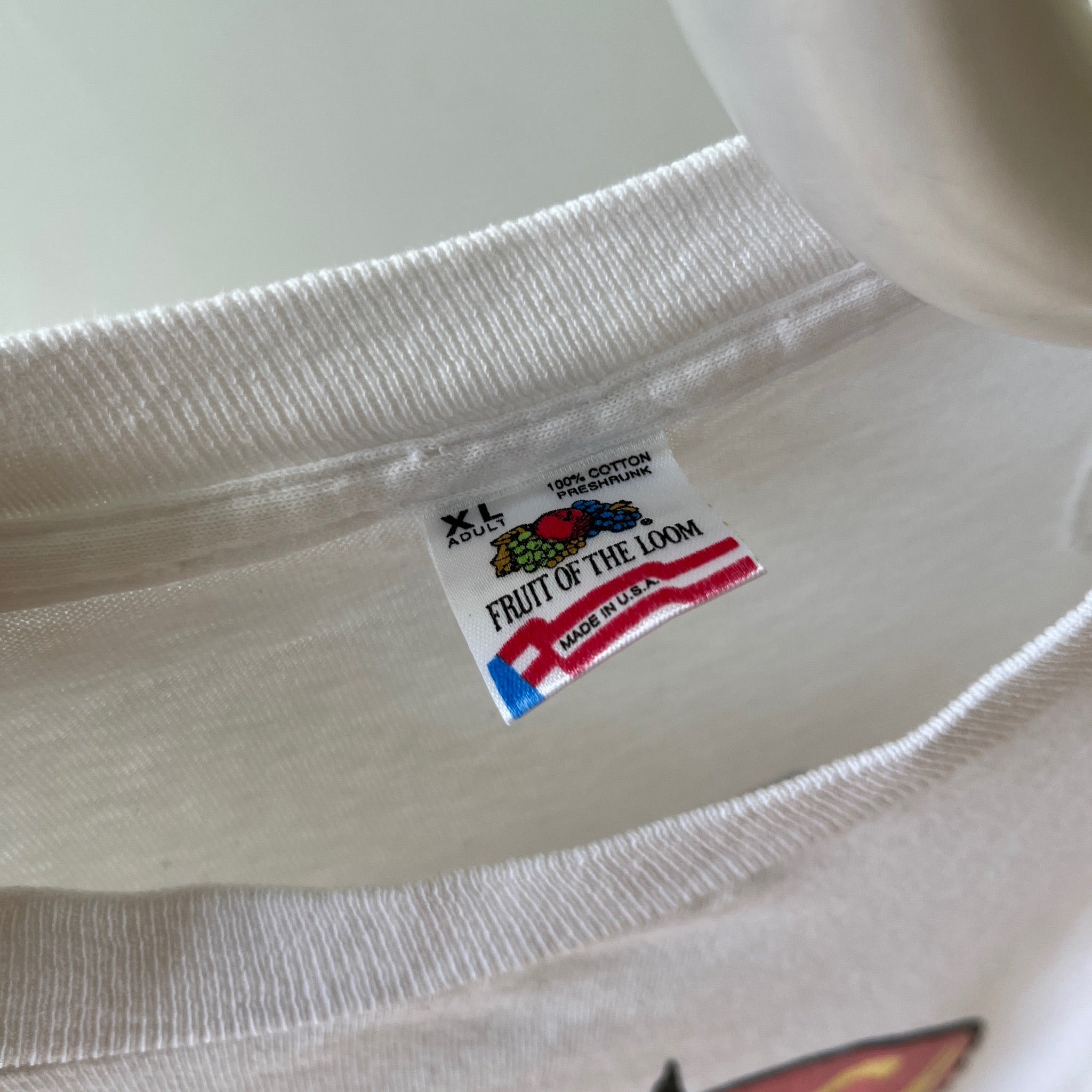 1990s MTV Beach TV with Great 90s Content on the Backside and Mending