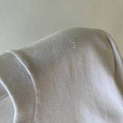 1990s MTV Beach TV with Great 90s Content on the Backside and Mending