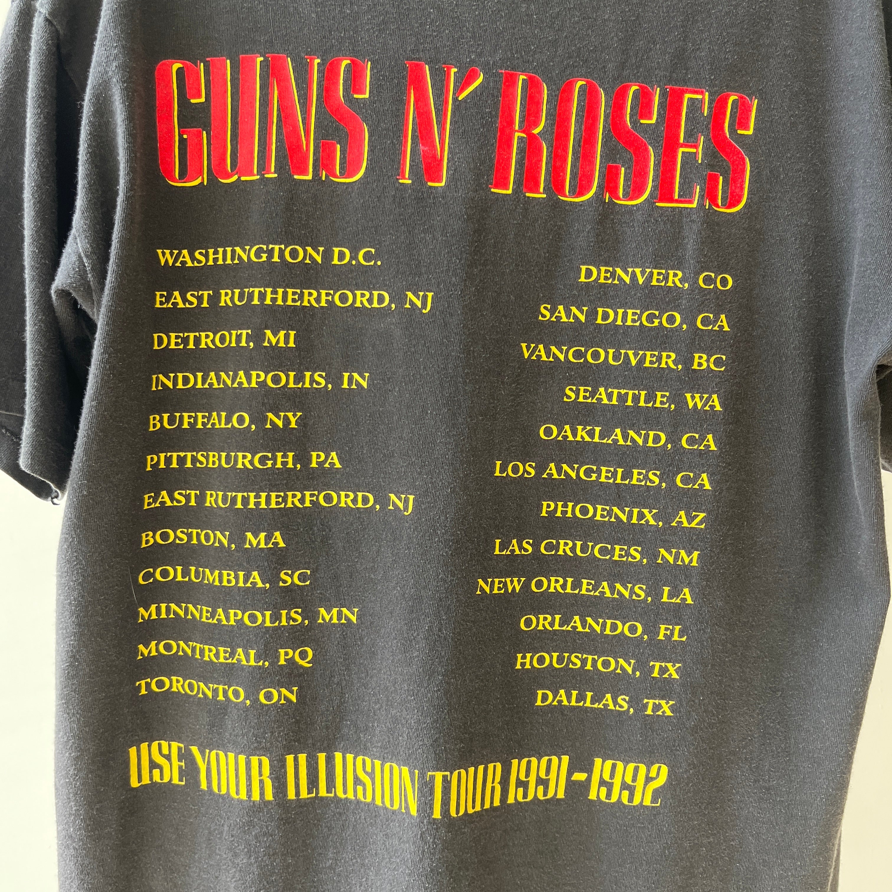 1991-1992 Guns N Roses Use Your Illusion Tour T Shirt