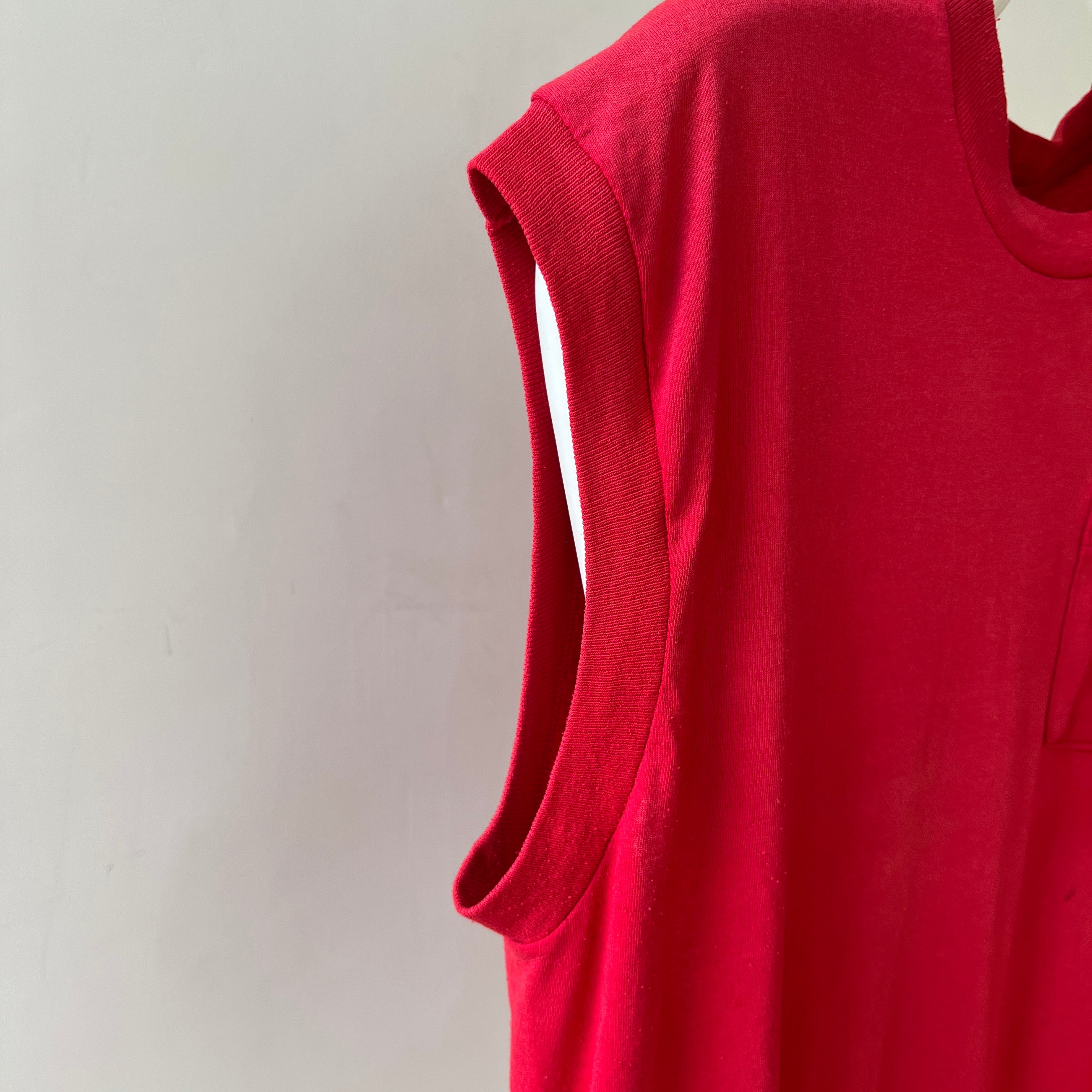 T-shirt teinté de peinture noire vierge des années 00