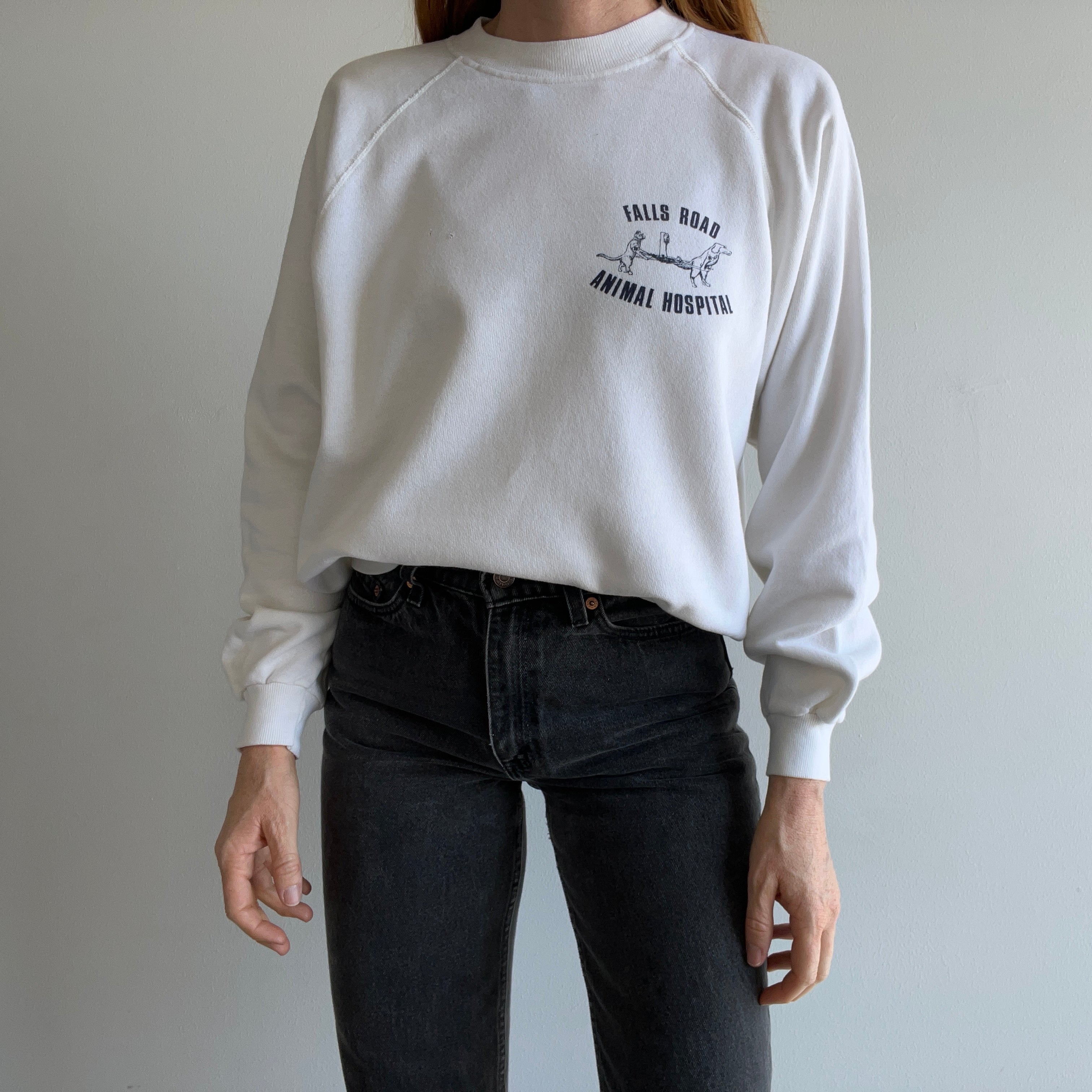 1980s Falls Road Animal Hospital Sweatshirt