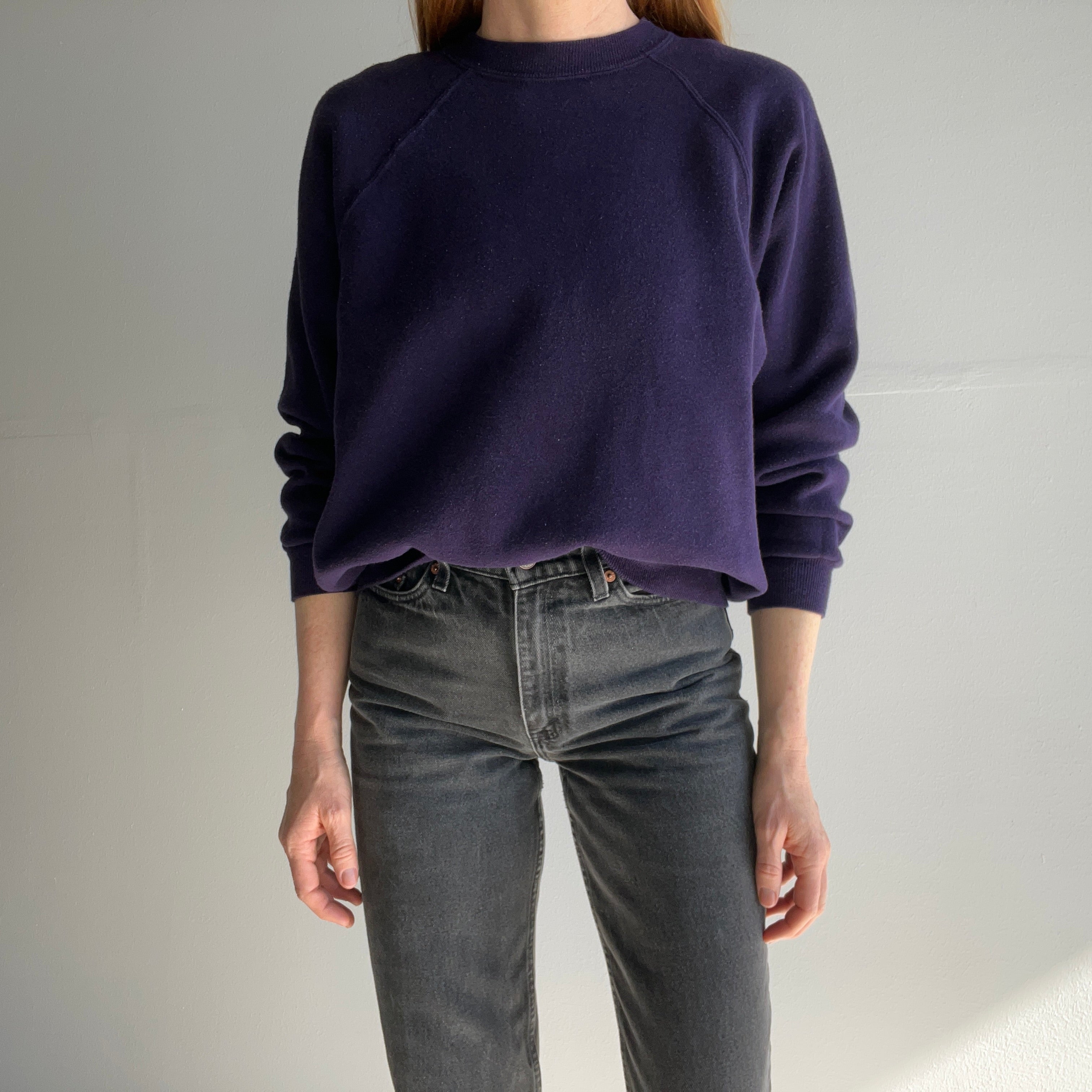 1990s Unique Indigo/Ink Blue/Purple Raglan Sweatshirt