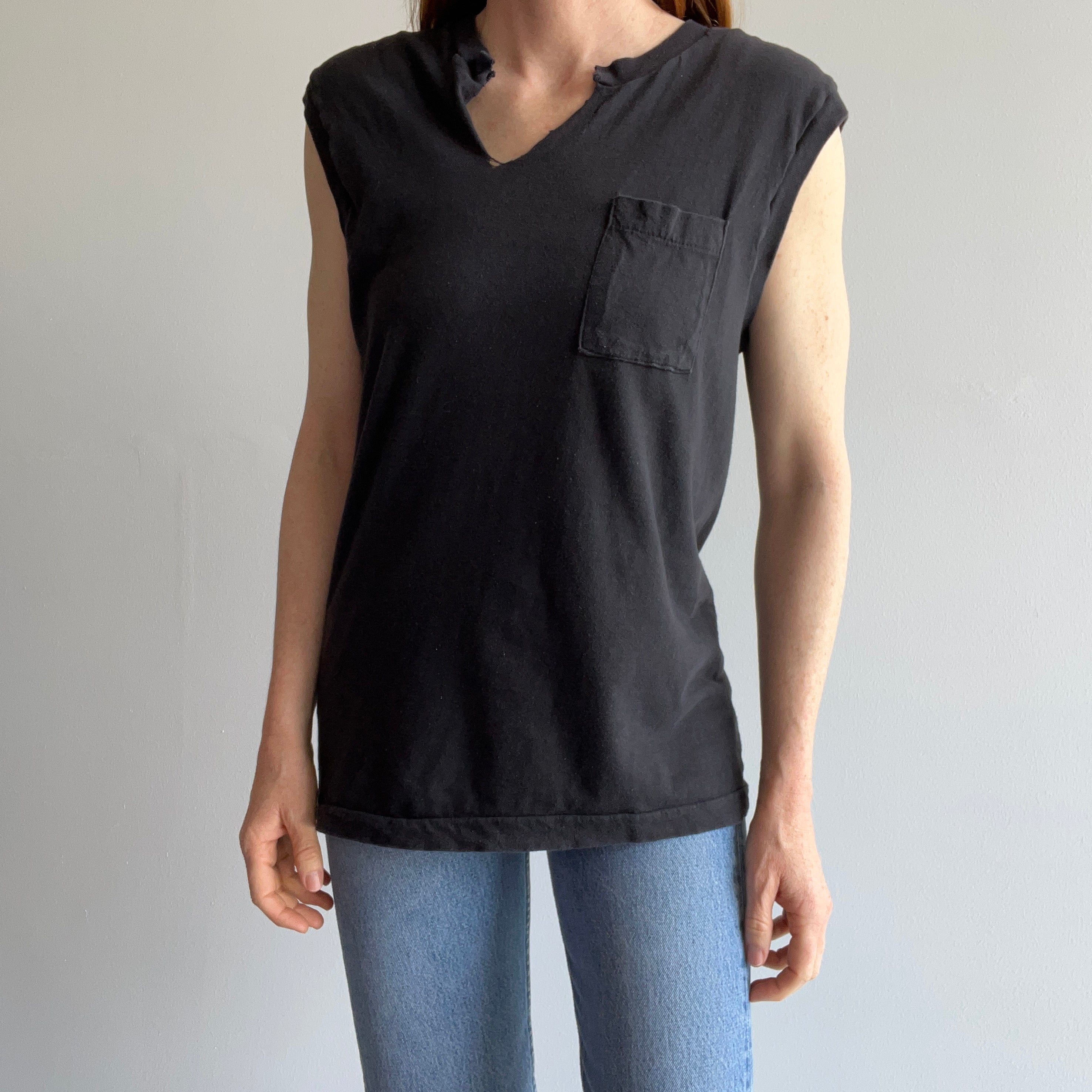 1980s Cut Neck Blank Black Muscle Tank