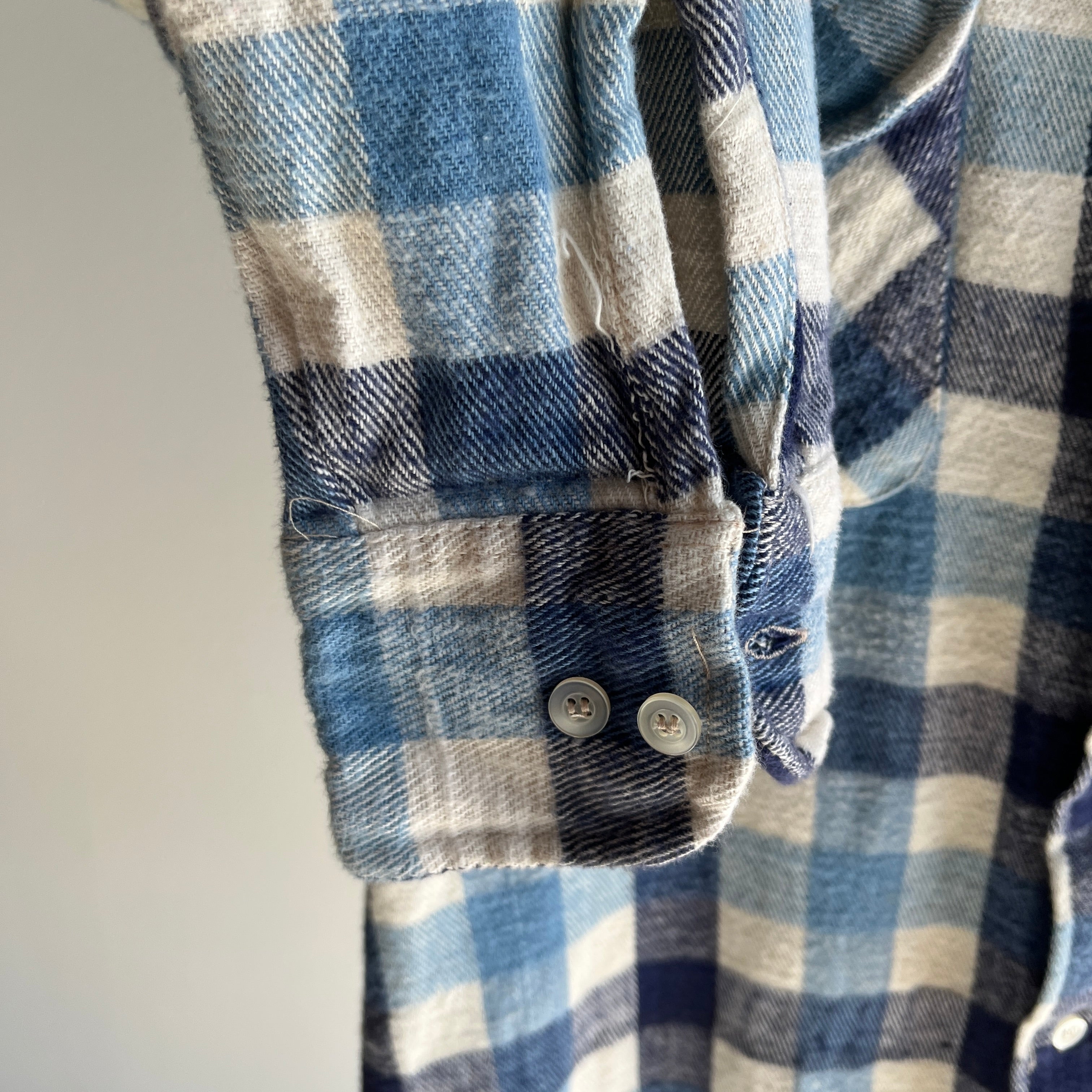 1980s Medium Weight Blue Checkered Flannel