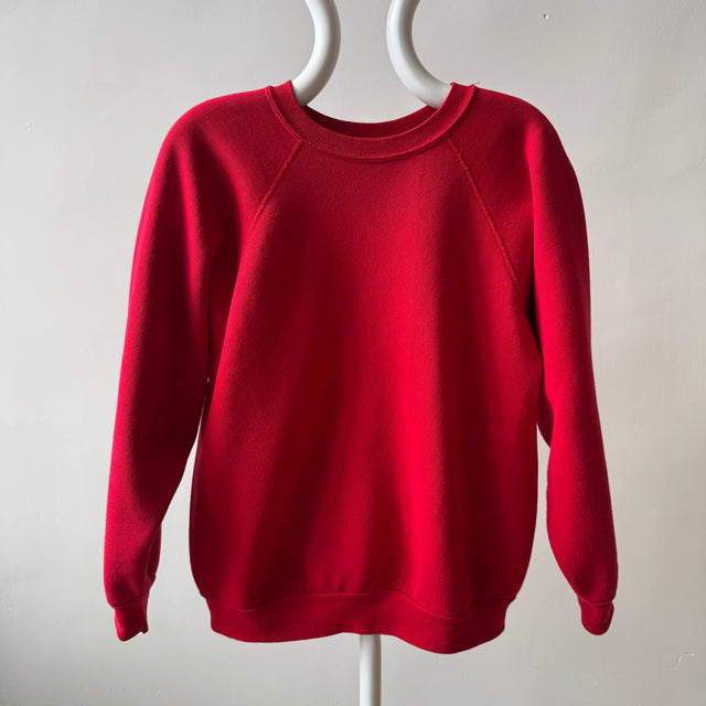 1980s Discus Perfectly Red Slightly Structured Raglan Sweatshirt - WOW