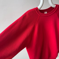 1980s Discus Perfectly Red Slightly Structured Raglan Sweatshirt - WOW