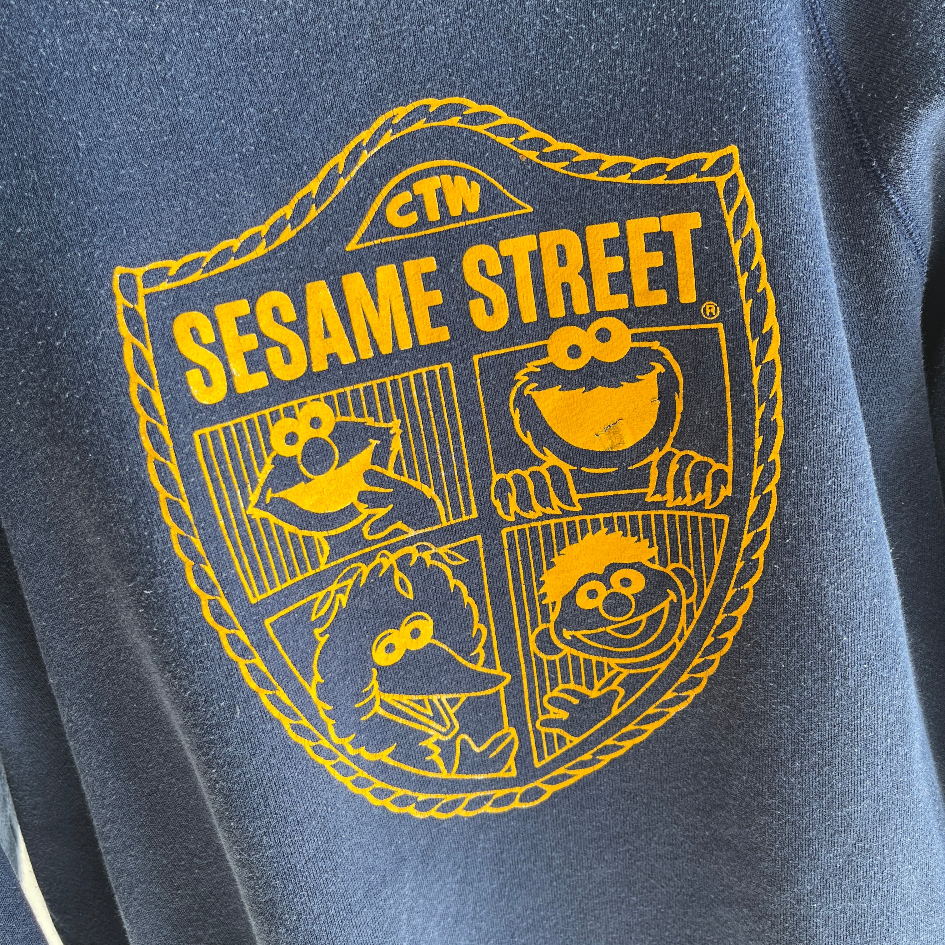 1980s Sesame Street Sweatshirt - WOWZA