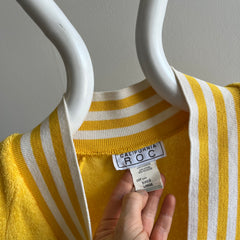 1980s Terry Cloth V-Neck Sweater/Sweatshirt with Pockets - WOWZA