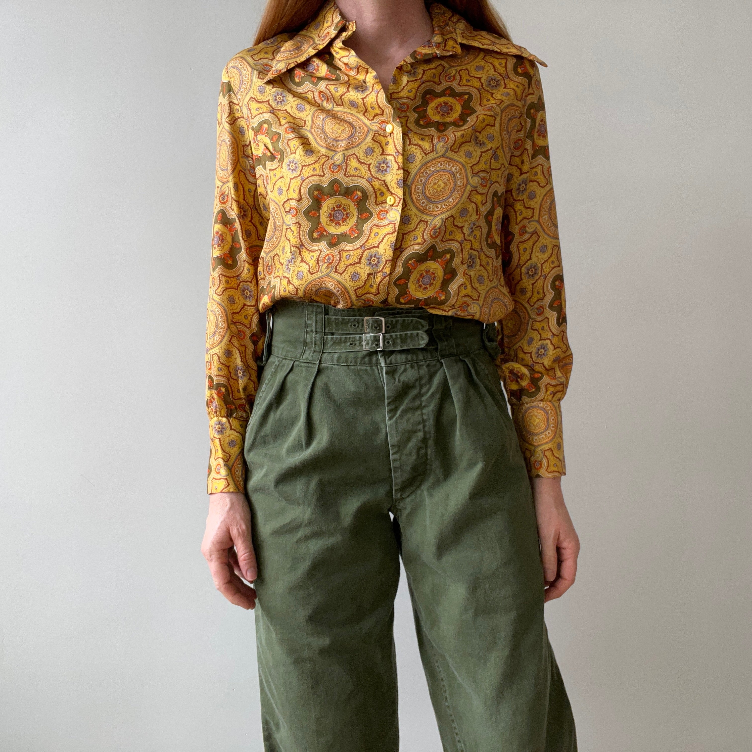 1970s Made in California Beautiful Silk Women's Paisley Blouse - THE CUFFS and COLLAR
