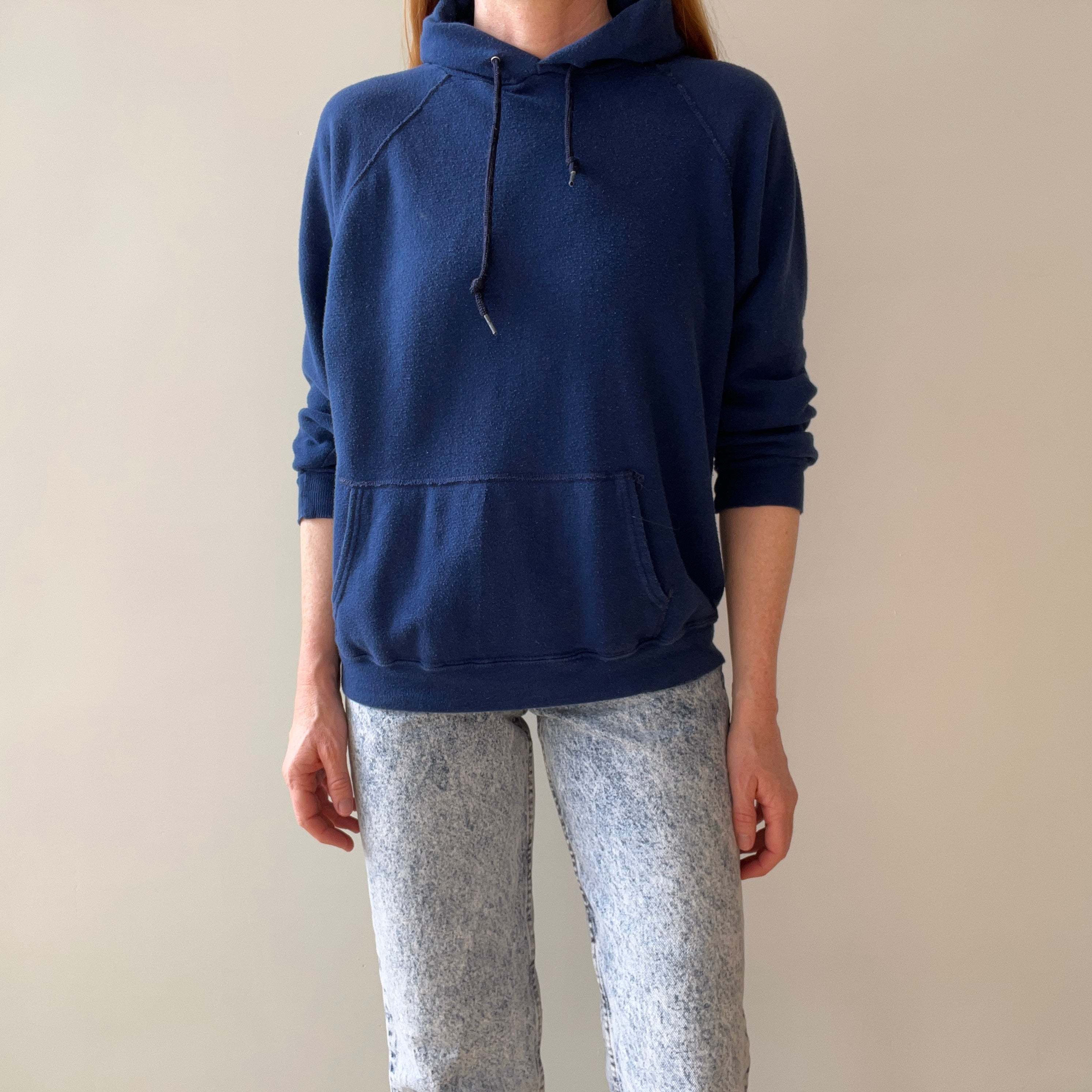 1980s SOft and luxurious Navy Hoodie - !!!!