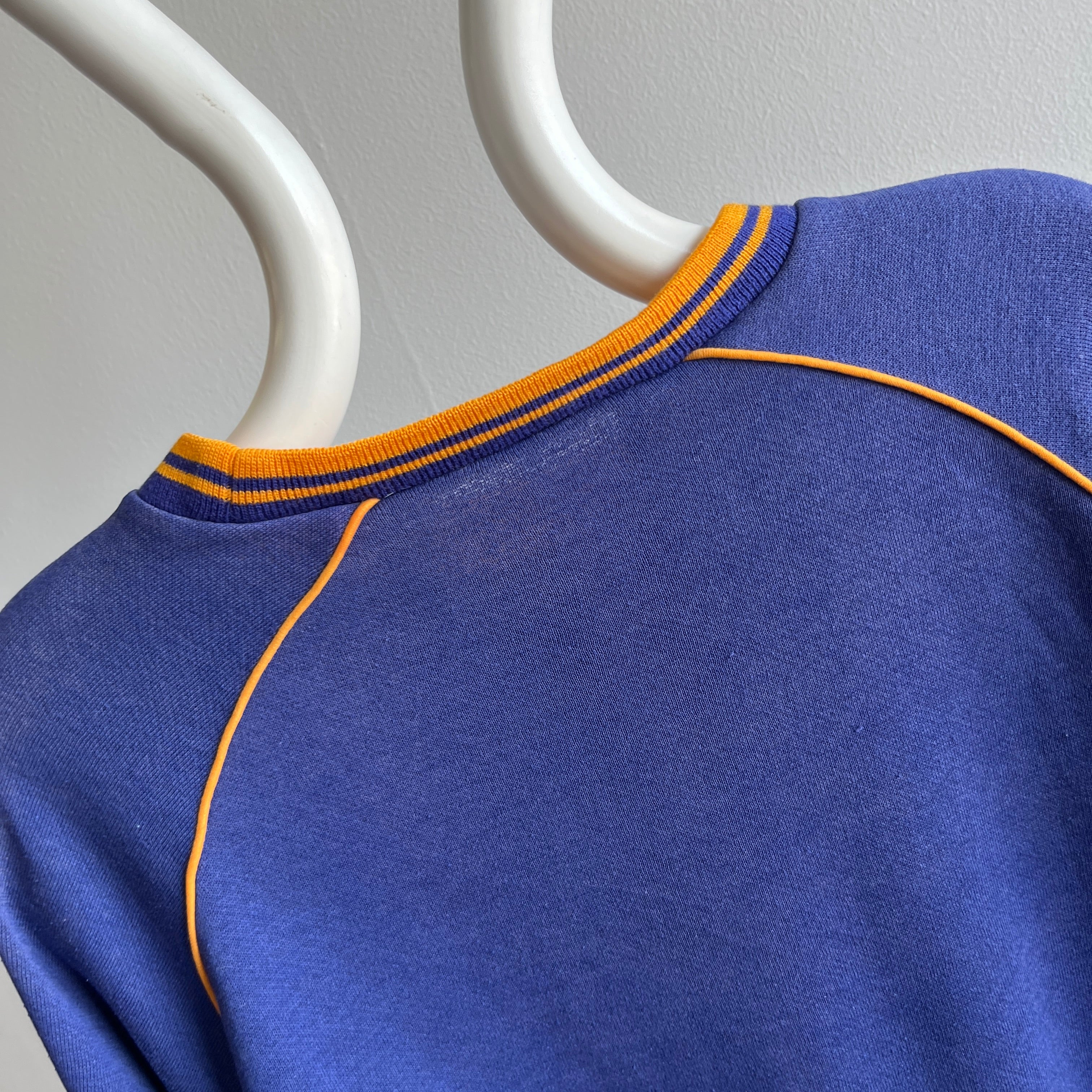 1970/80s Two Tone Blue and Yellow Single V Sweatshirt - WOWOWOW