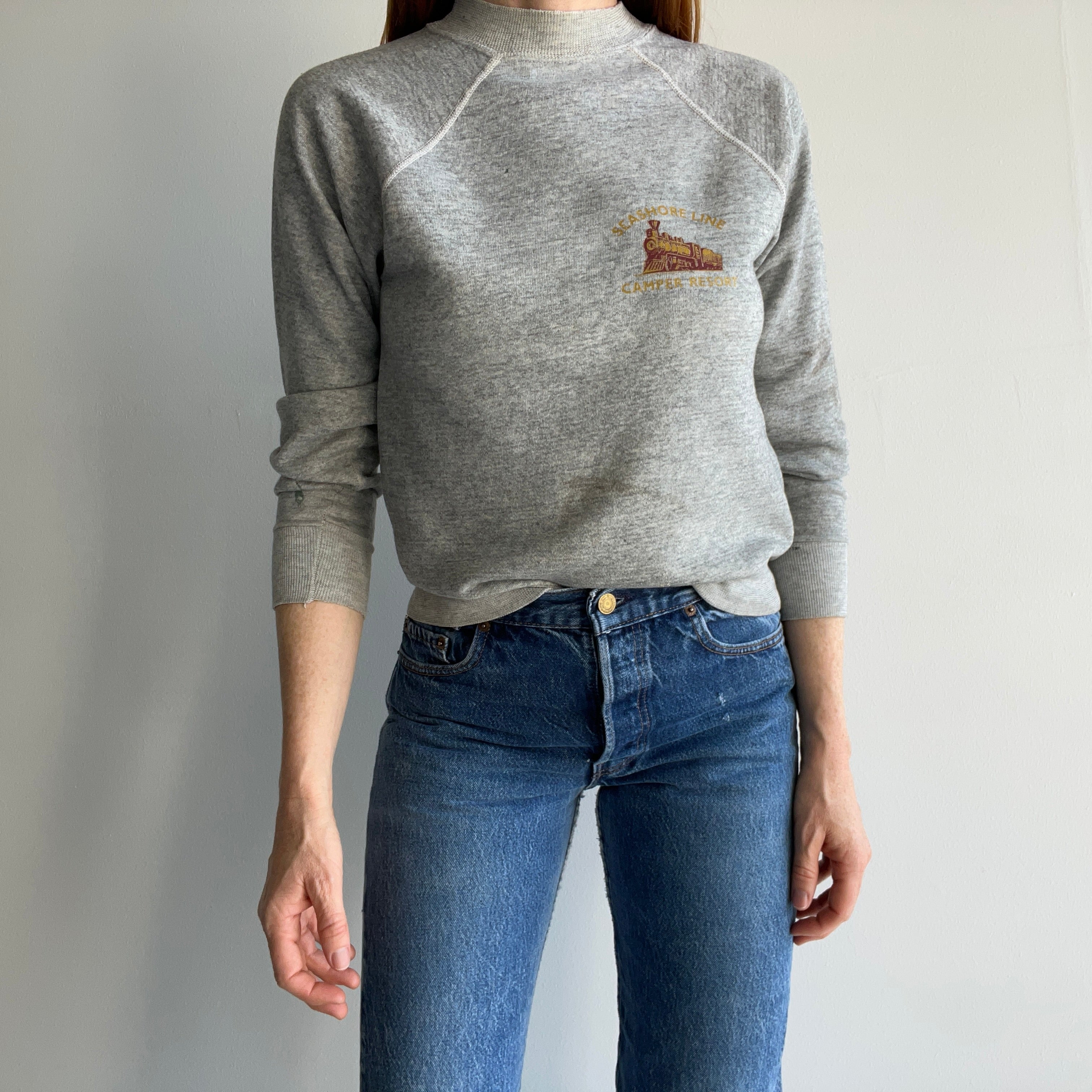 1980s Seashore Line Camper Resort Sweatshirt