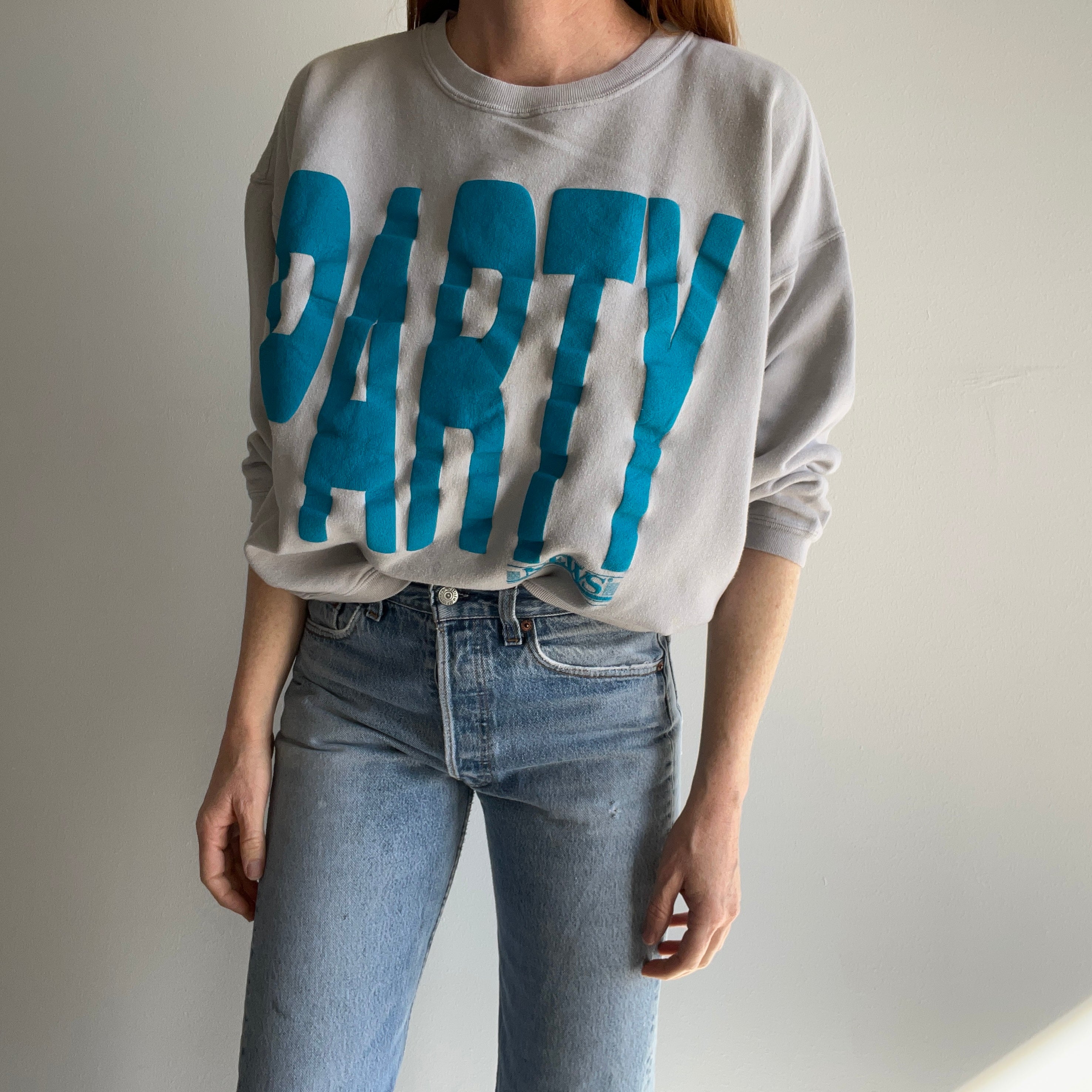 1980s Party International News Cotton Crop Top Sweatshirt