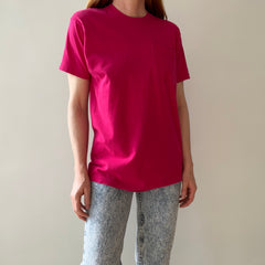 1980s Hot Pink Pocket T-Shirt with Part of The Seam out - FOTL