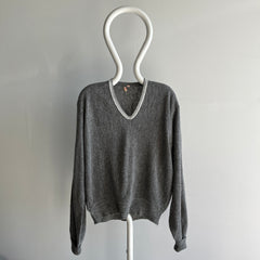 1970s Saks Fifth Ave Gray V-Neck Sweater