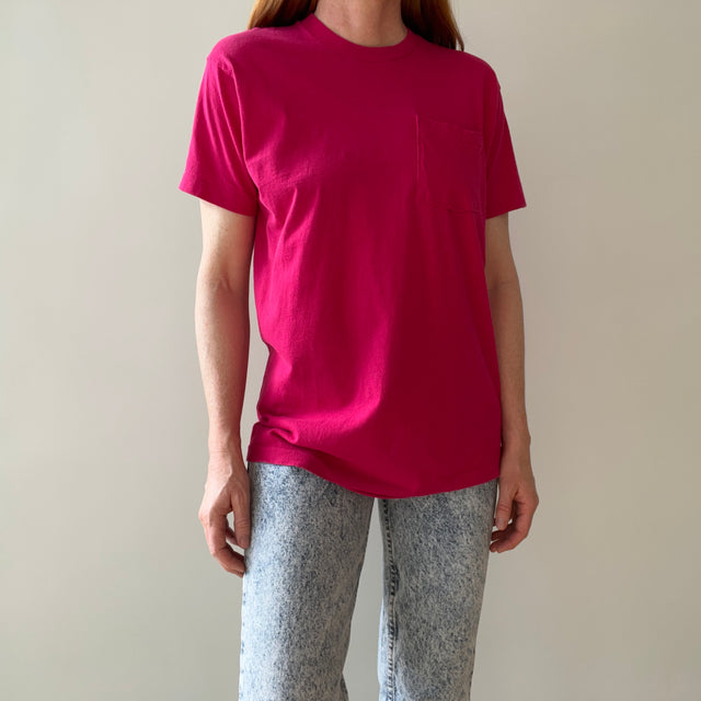 1980s Hot Pink Pocket T-Shirt with Part of The Seam out - FOTL