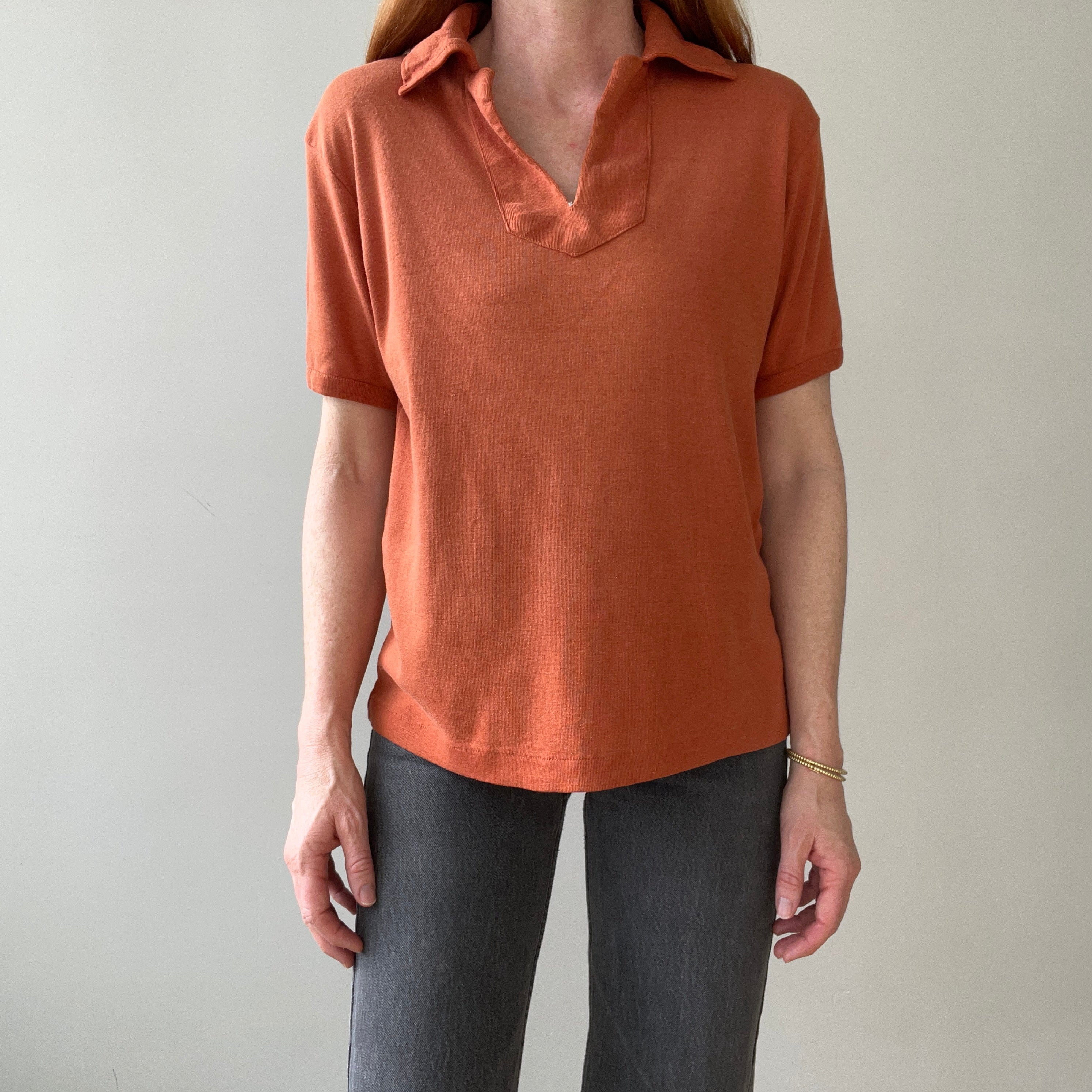 T-shirt teinté de peinture noire vierge des années 00