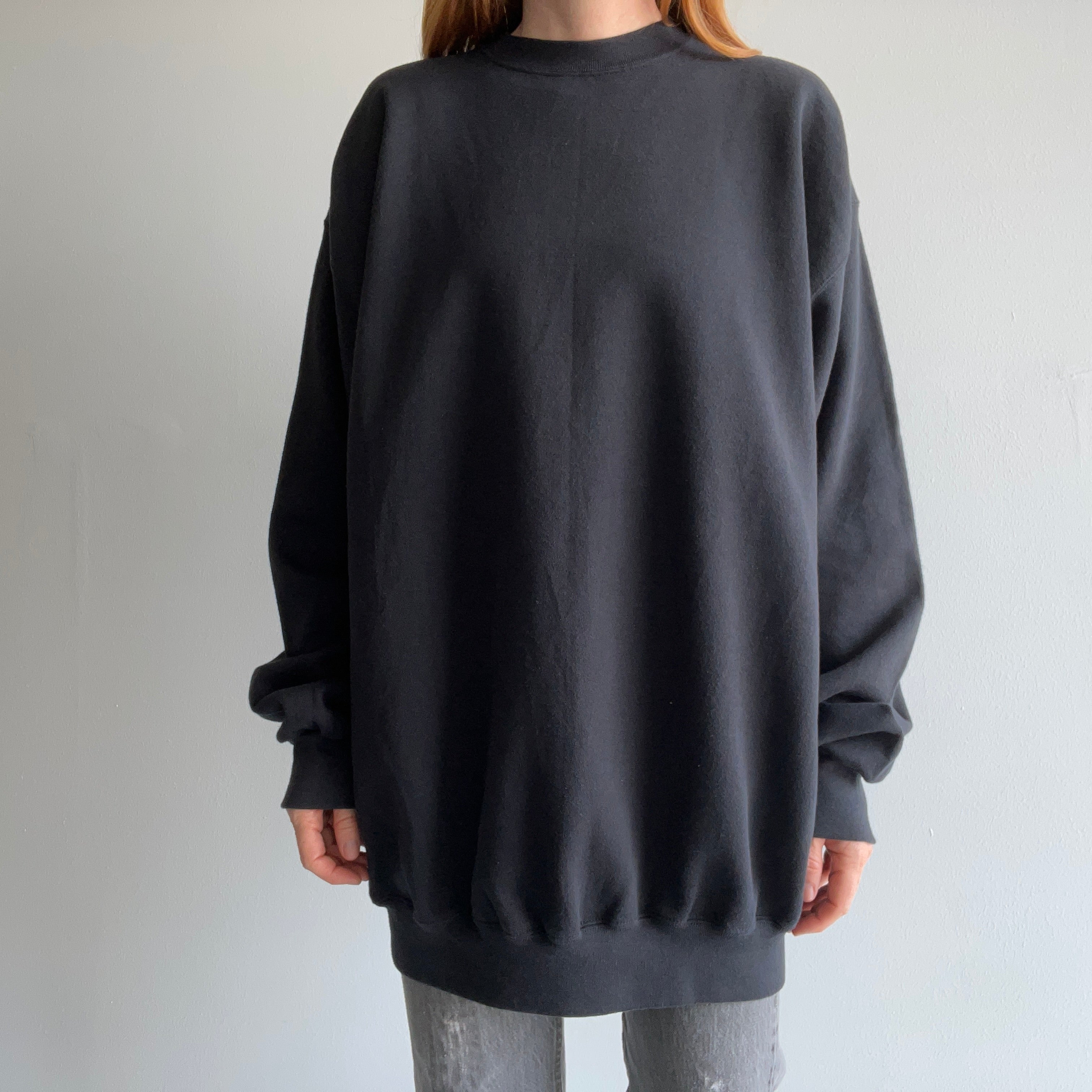 1990s Ultra Fleece Larger Longer Barely Worn Blank Black Sweatshirt by Ultra Fleece