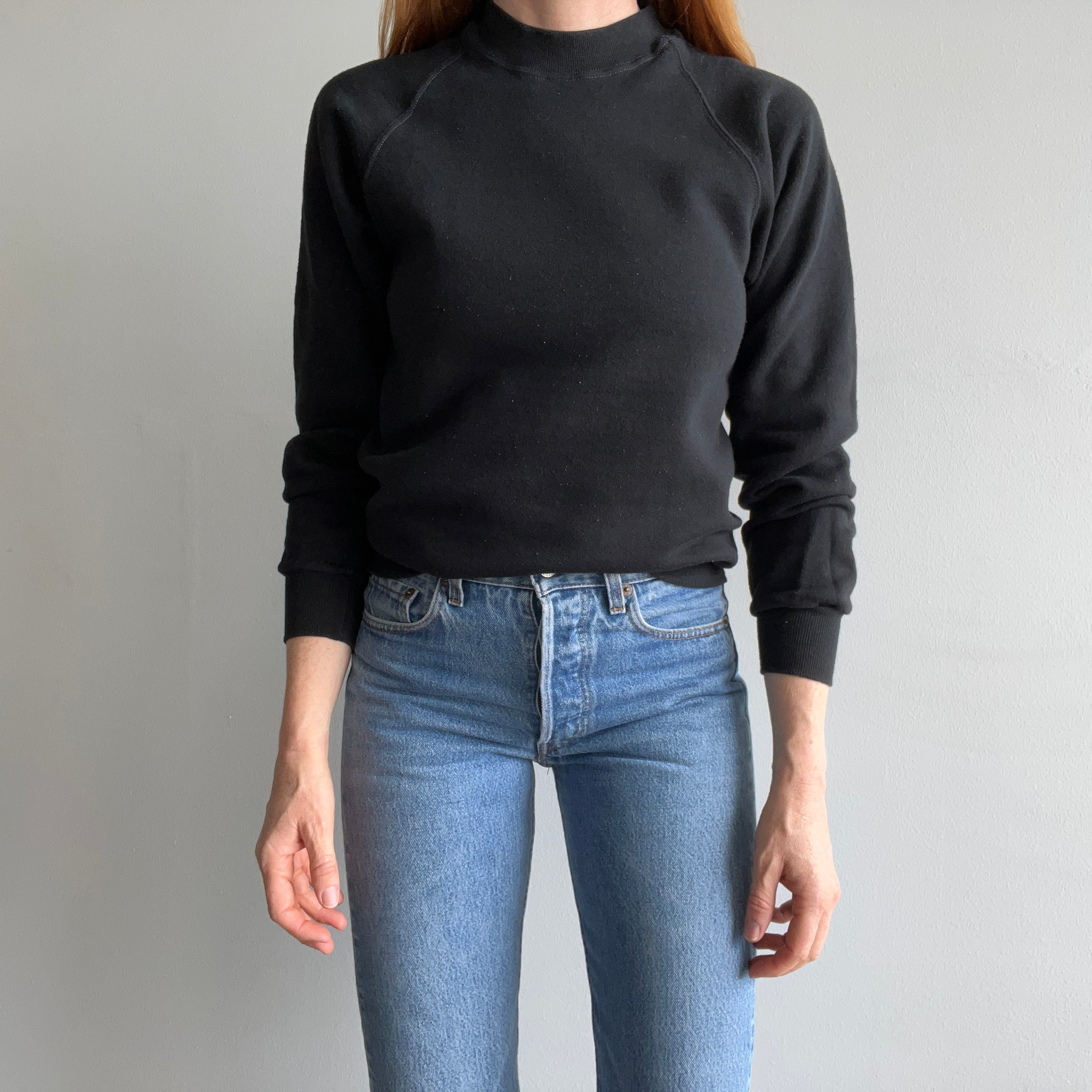 1980s Deep Black Slim Fit Raglan Sweatshirt