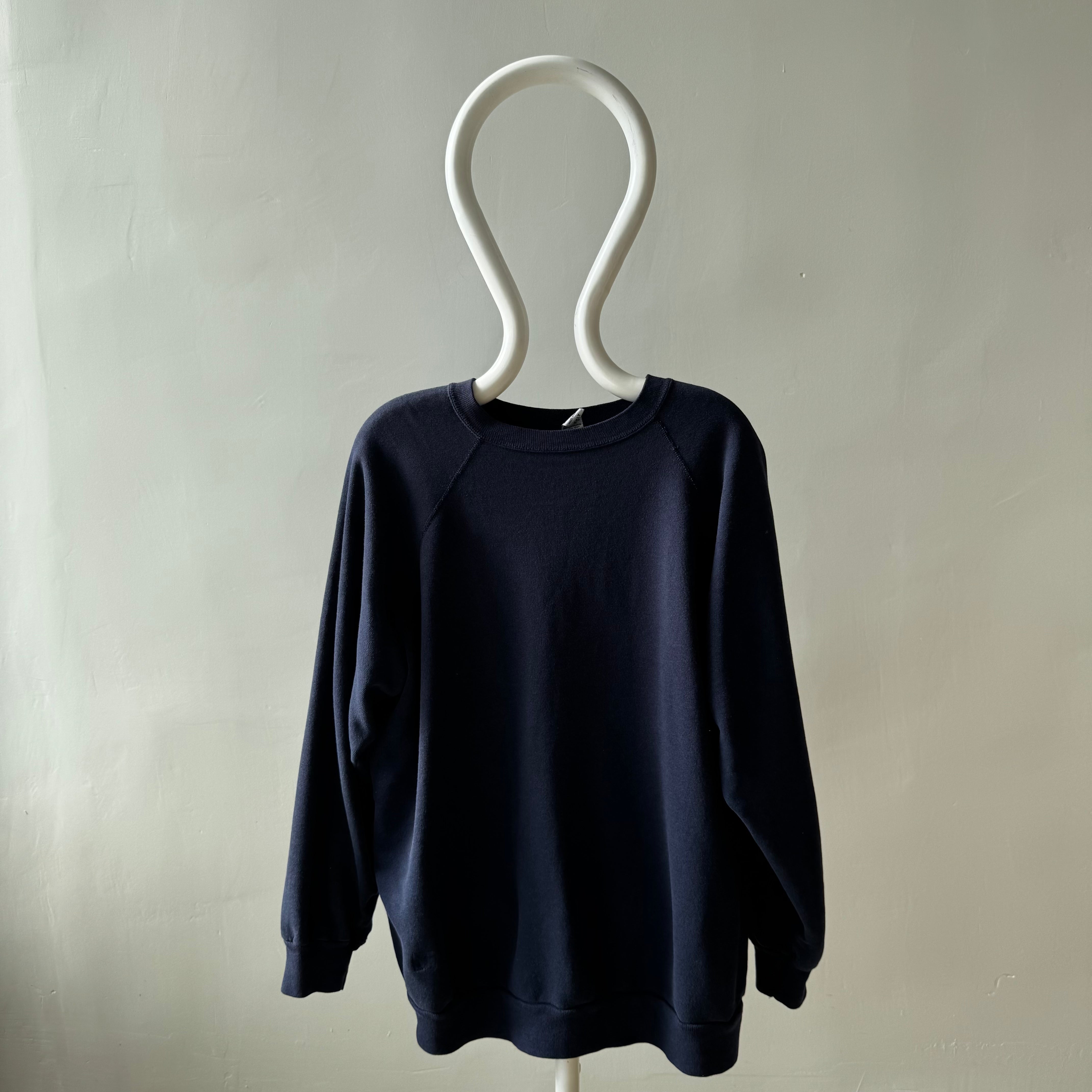 1980s Blank Navy Sweatshirt - Relaxed Fit and Slouchy - Mended