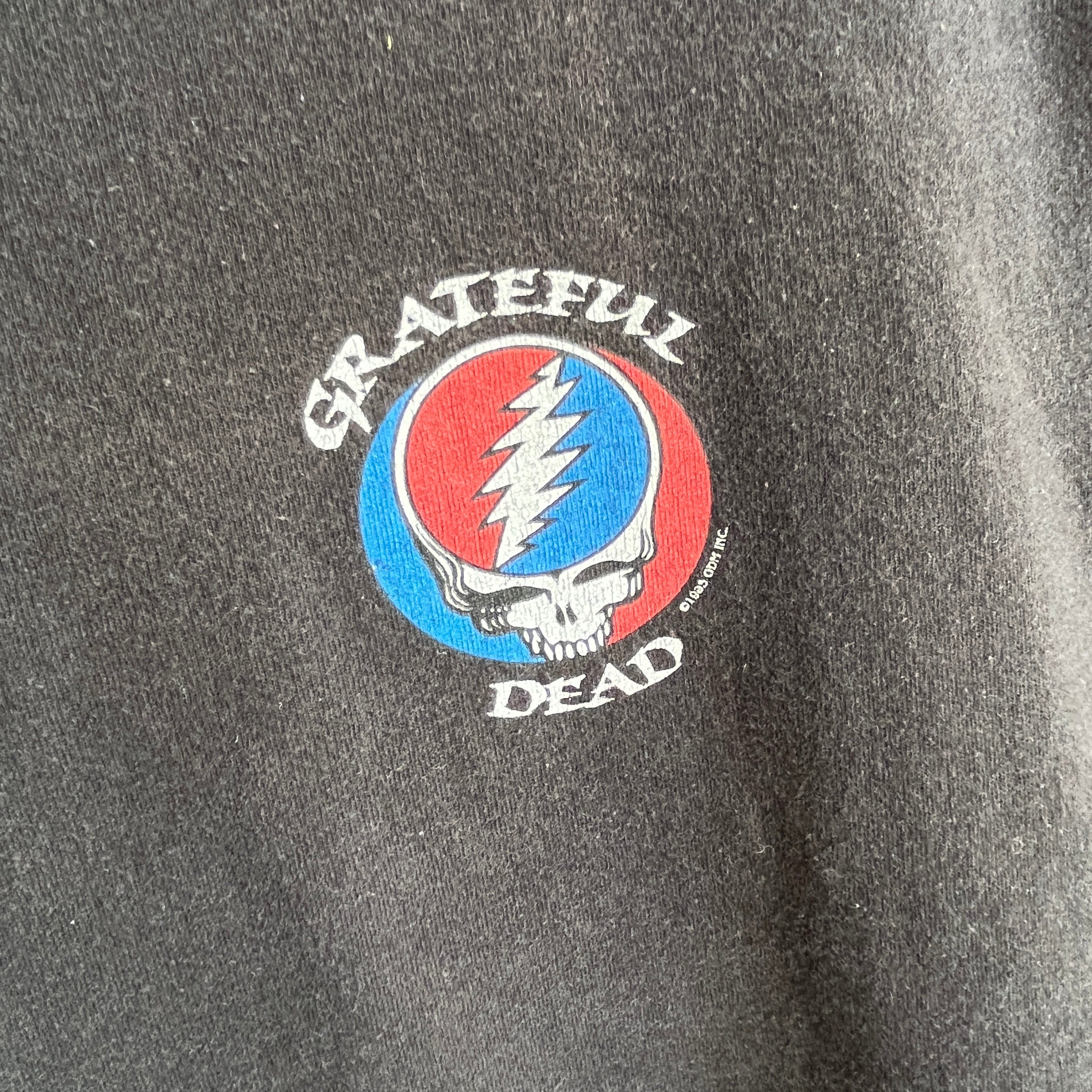 1993 Grateful Dead T-Shirt on a Liquid Blue Tag