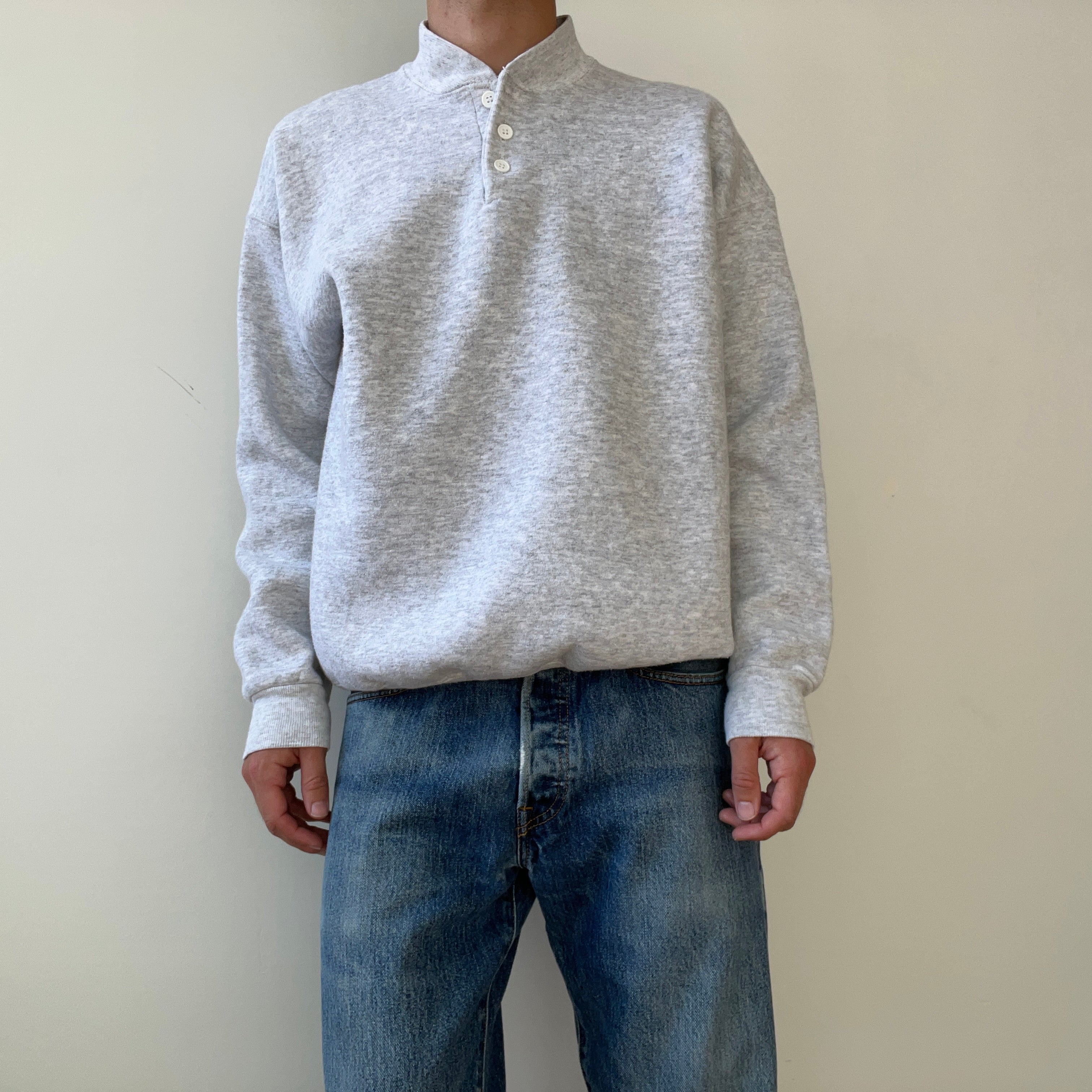 1980s/90s Light Grey Henley Style Sweatshirt
