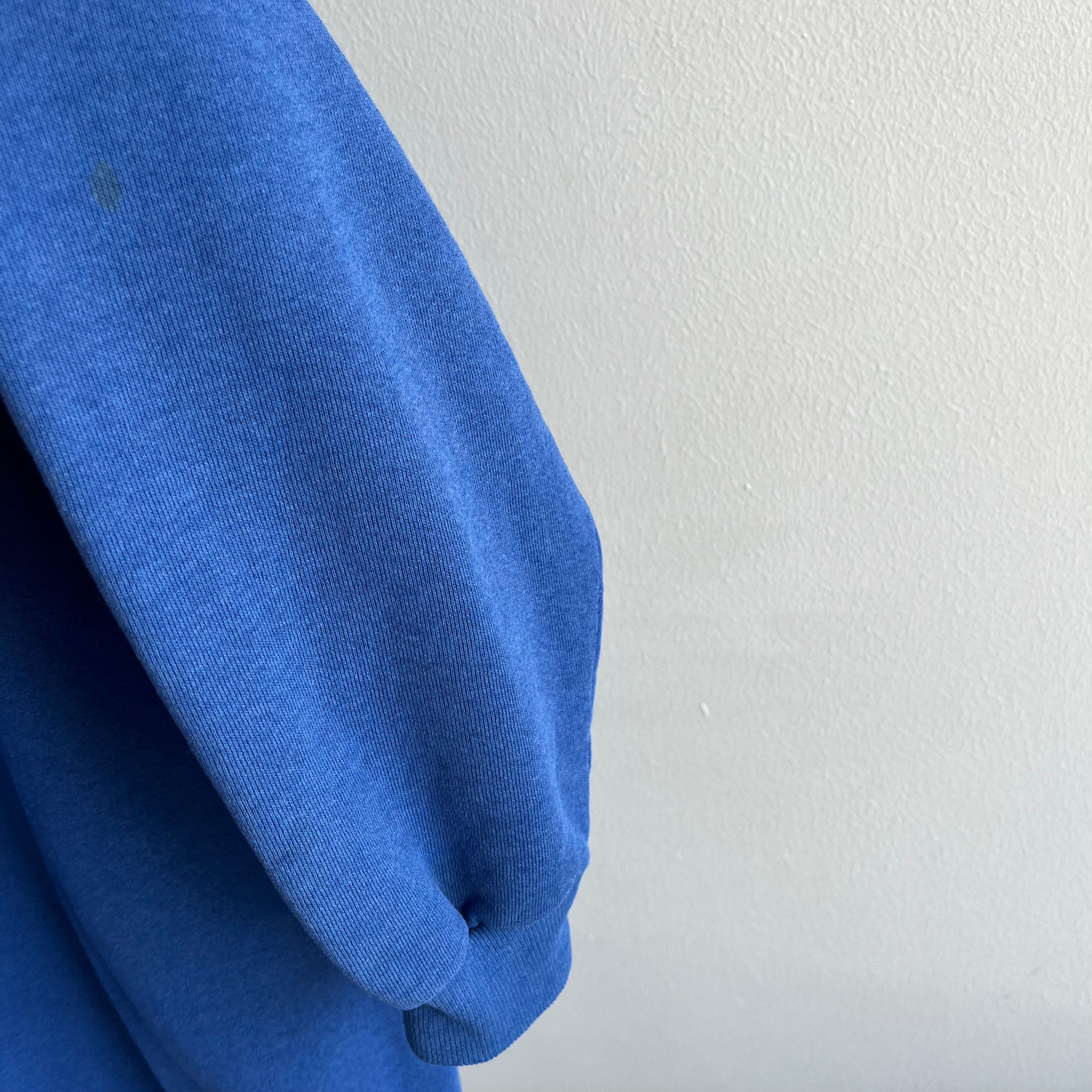 1990s Blank Blue Sweatshirt with Dreamy Arms